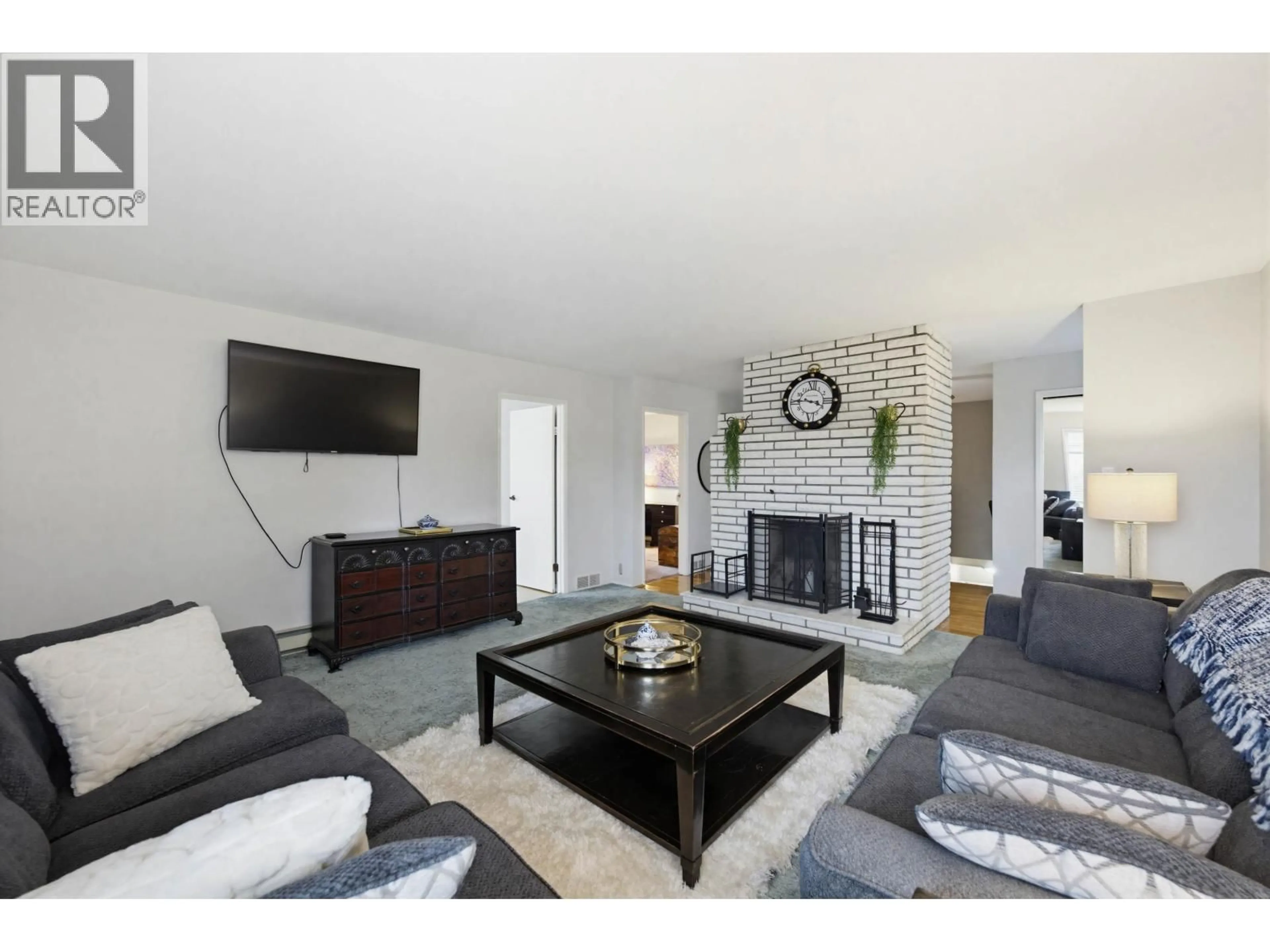 Living room with furniture, unknown for 19475 116B AVENUE, Pitt Meadows British Columbia V3Y1G1