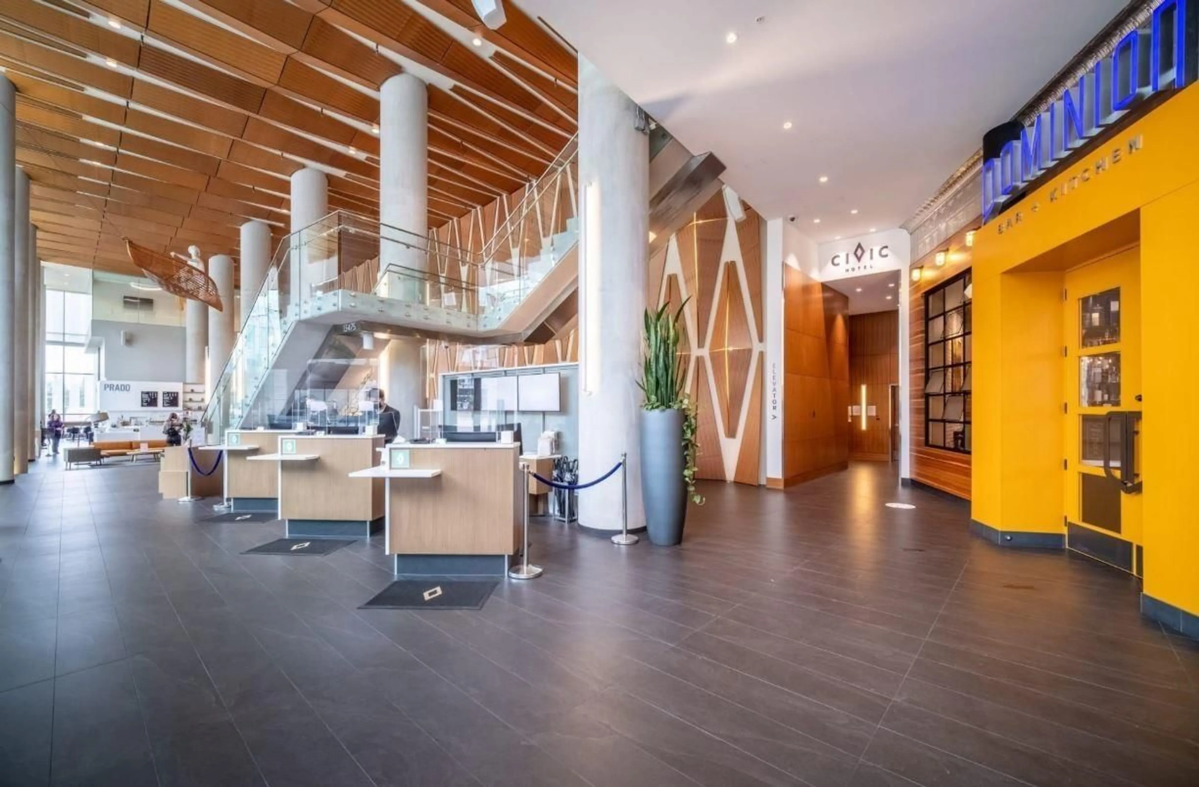 Lobby for 3204 - 13495 CENTRAL AVENUE, Surrey British Columbia V3T0K2