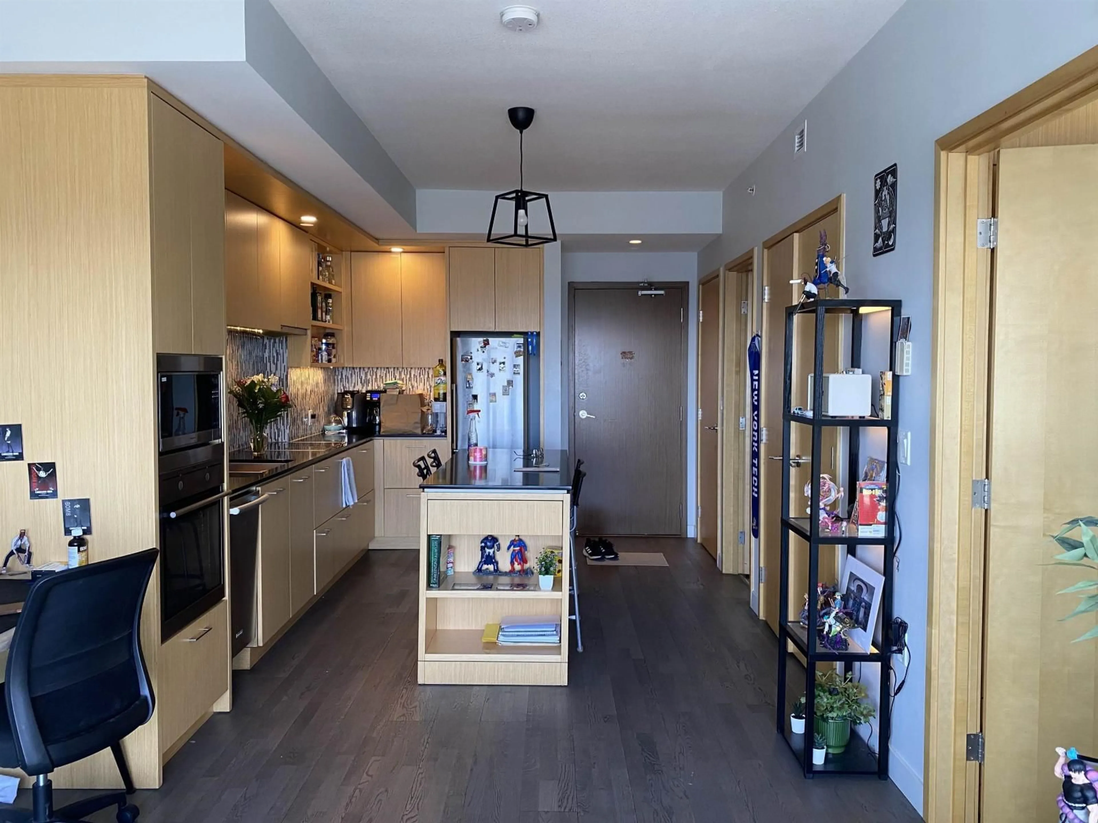 Unknown for 3204 - 13495 CENTRAL AVENUE, Surrey British Columbia V3T0K2