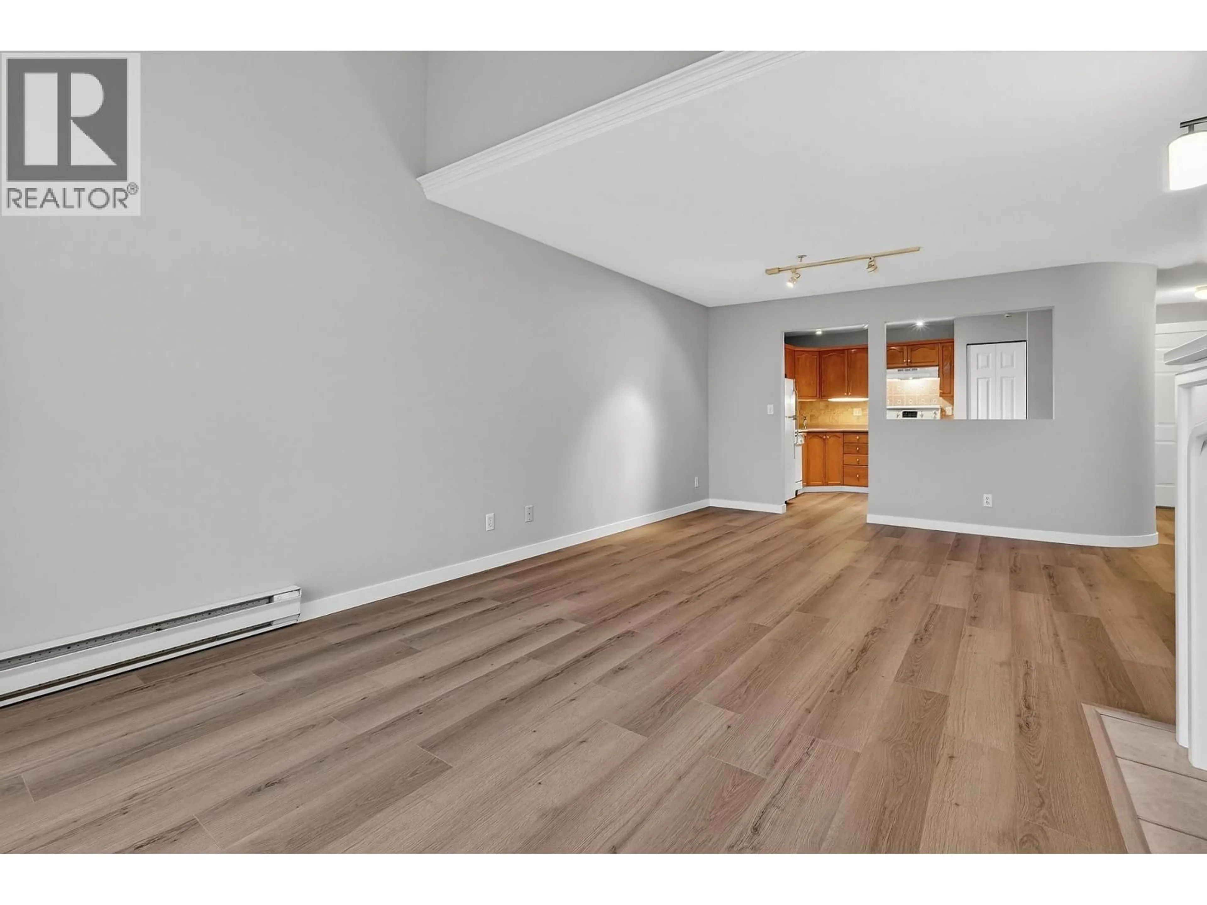 A pic of a room for 401 - 301 MAUDE ROAD, Port Moody British Columbia V3H5B1