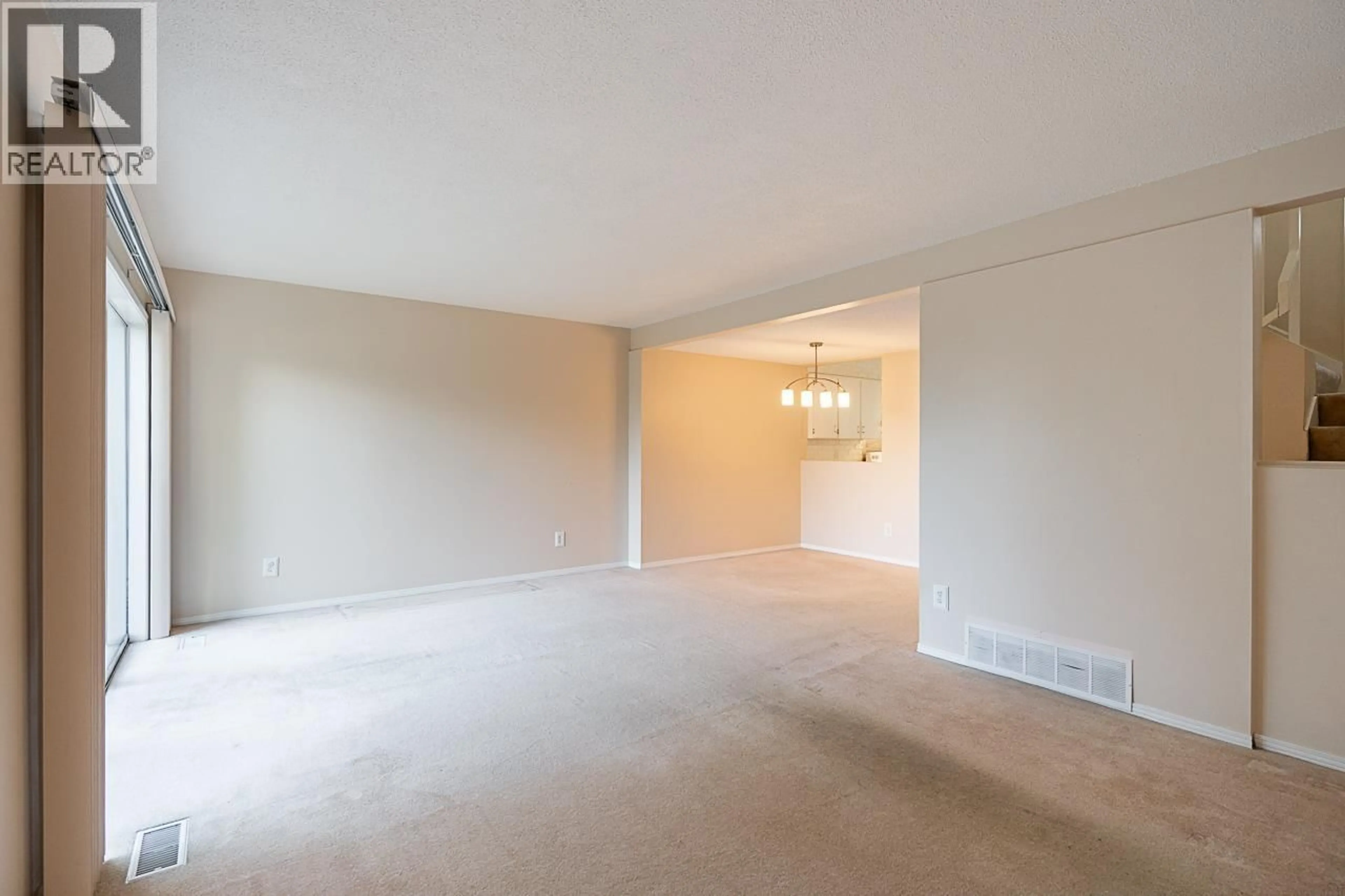 A pic of a room for 1031 CECILE DRIVE, Port Moody British Columbia V3H1M5