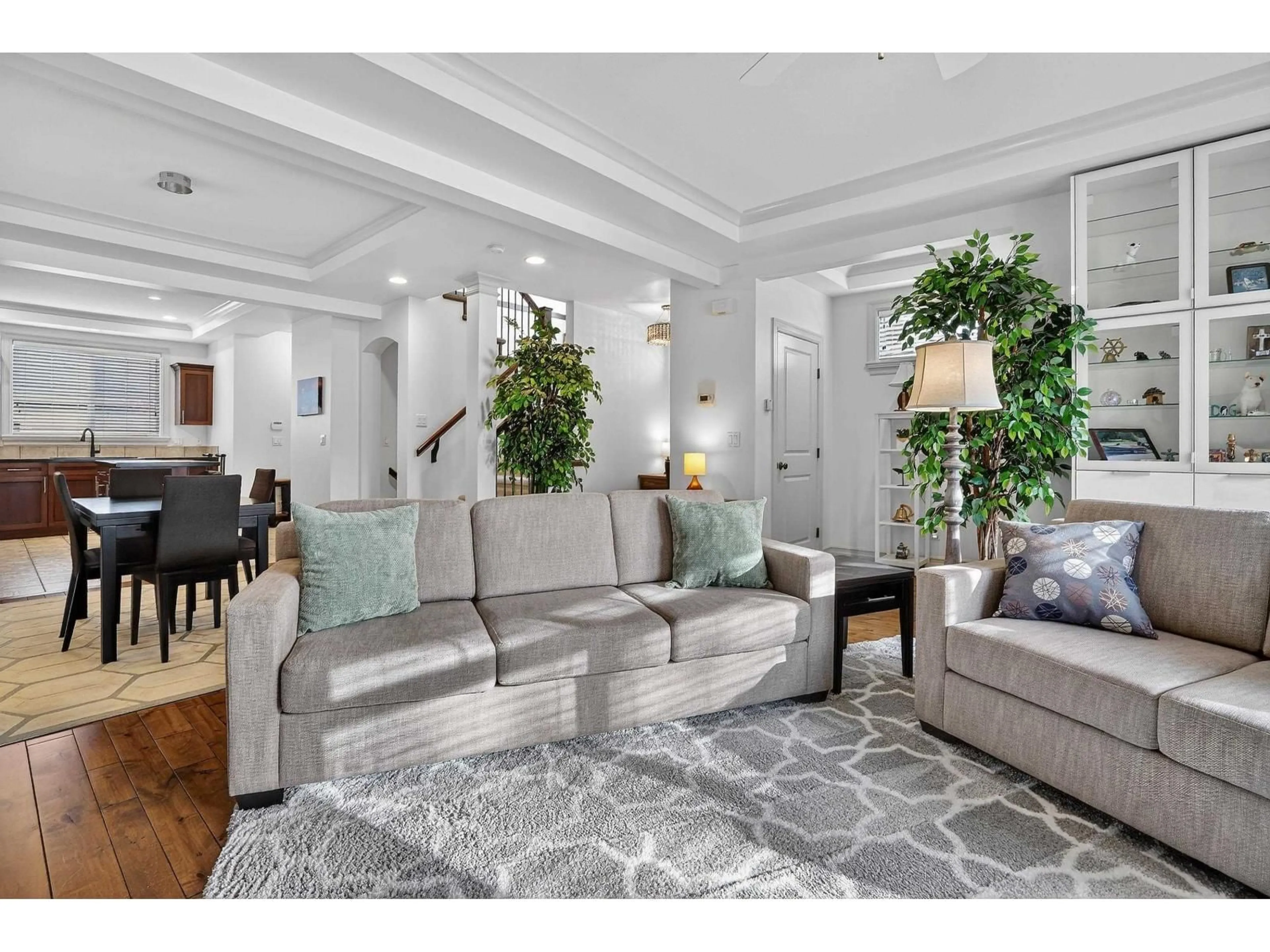 Living room with furniture, unknown for 5843 SHAWNIGAN DRIVE, Chilliwack British Columbia V2R0A8