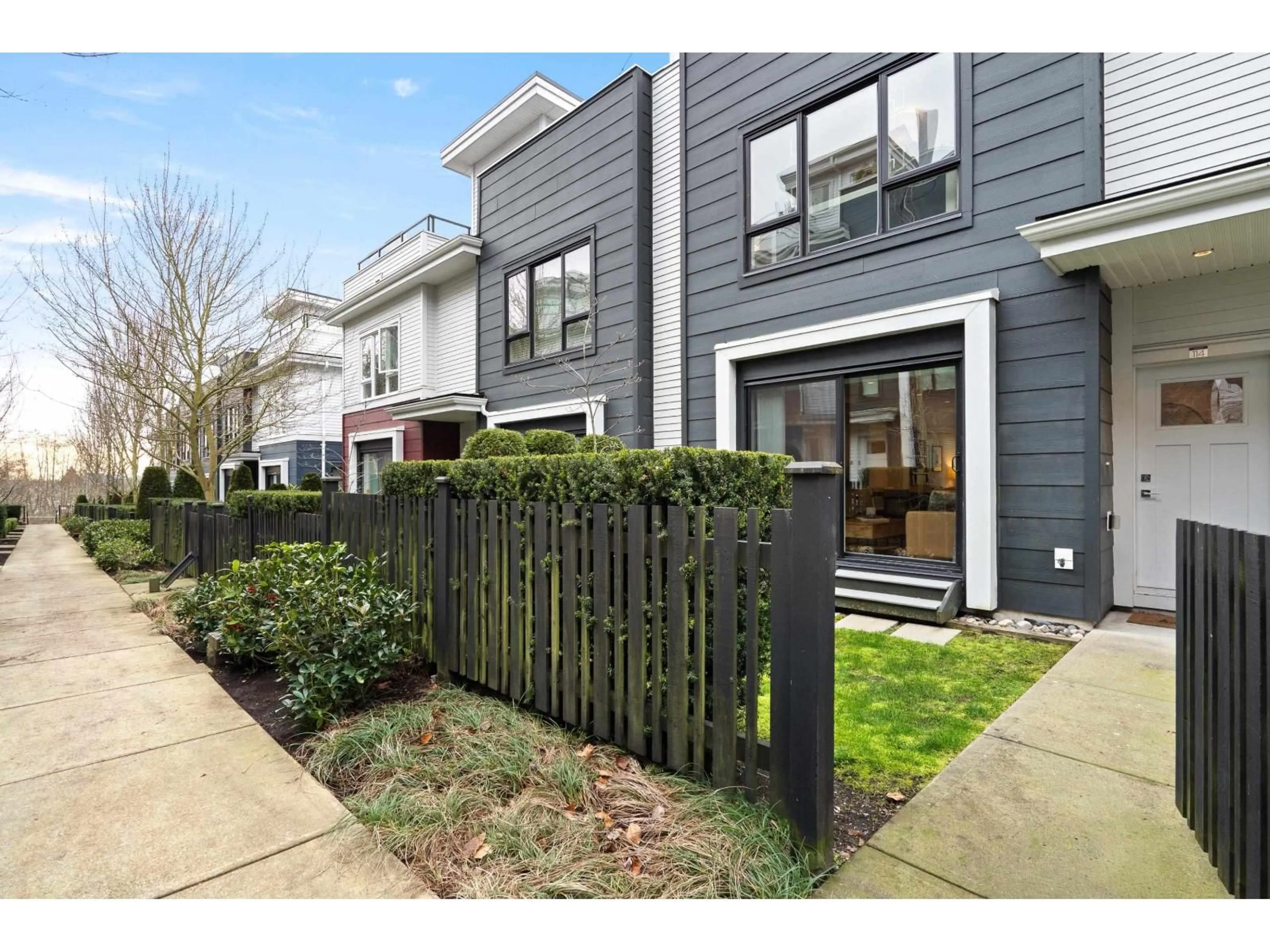 Unknown for 114 - 2280 163 STREET, White Rock British Columbia V3Z0S4