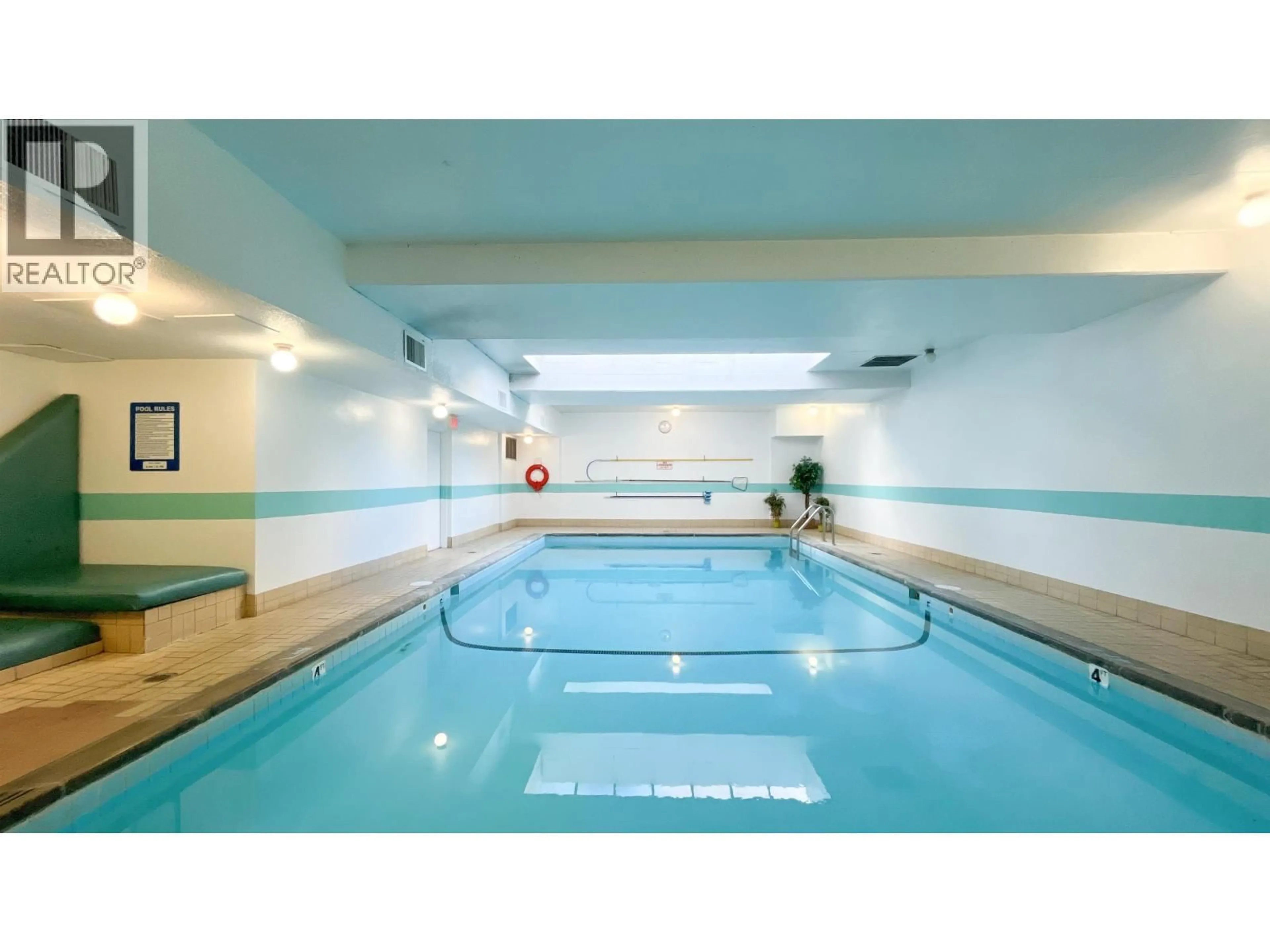 Pool for 1406 - 6759 WILLINDON AVENUE, Burnaby British Columbia V5H3Y9