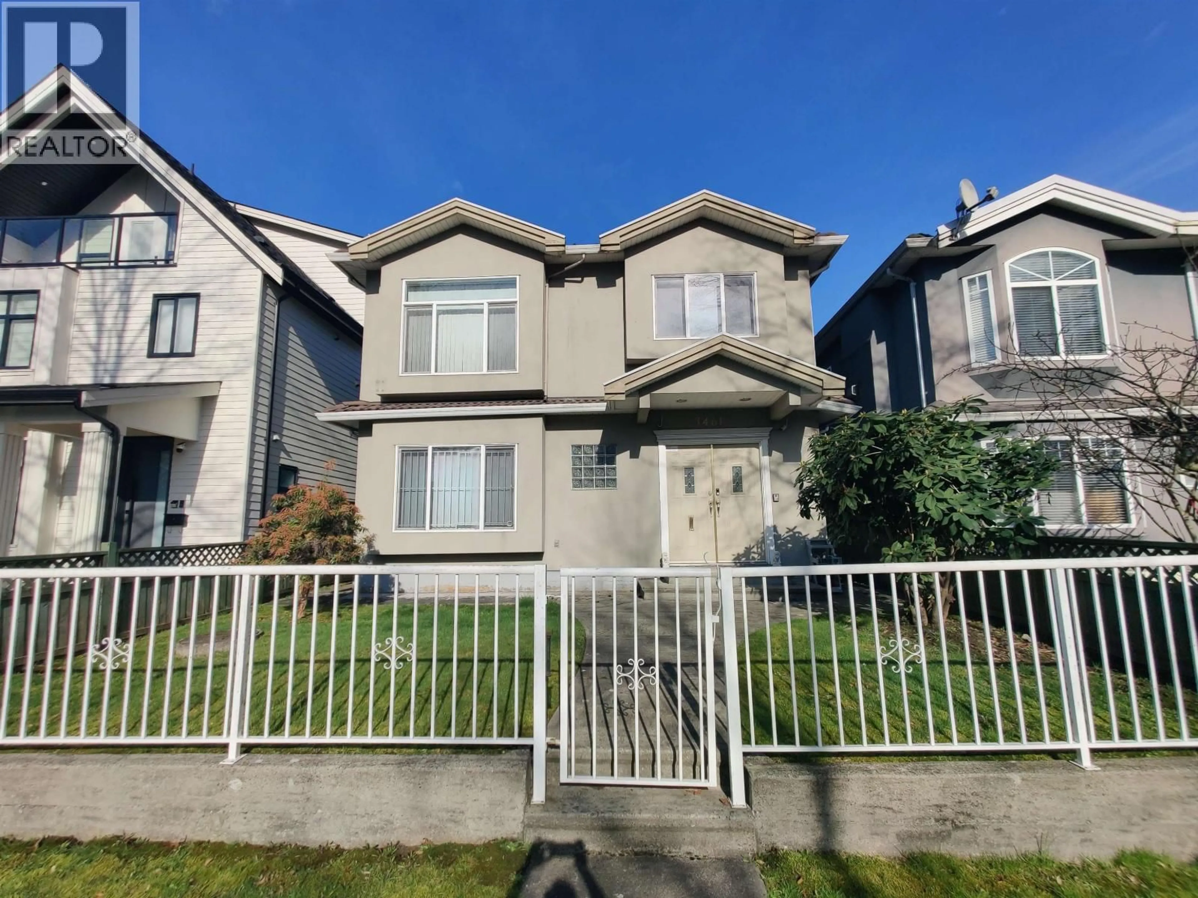 Unknown for 3461 WILLIAM STREET, Vancouver British Columbia V5K2Z5