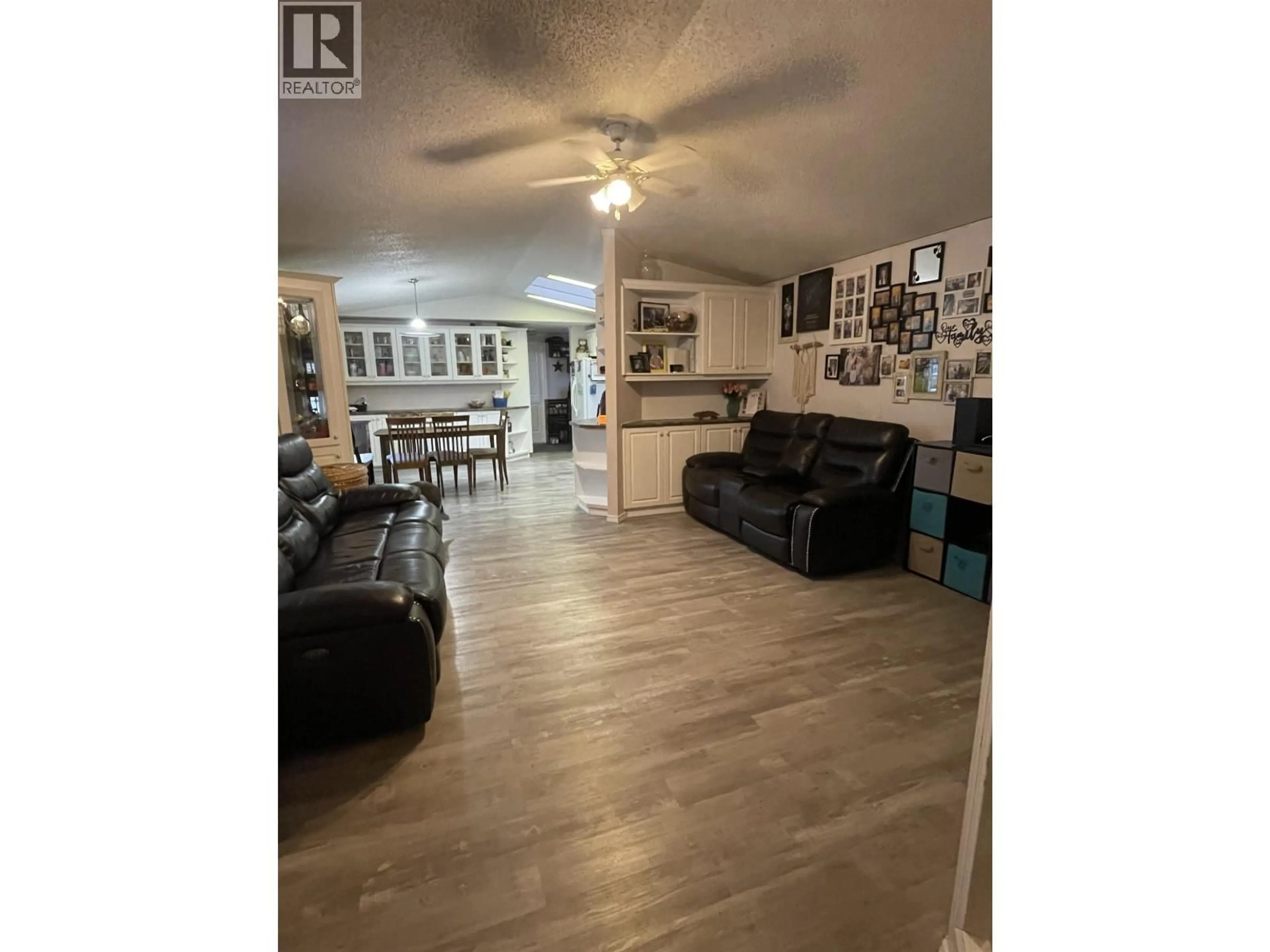 Unknown for 10695 101 STREET, Taylor British Columbia V0C2K0