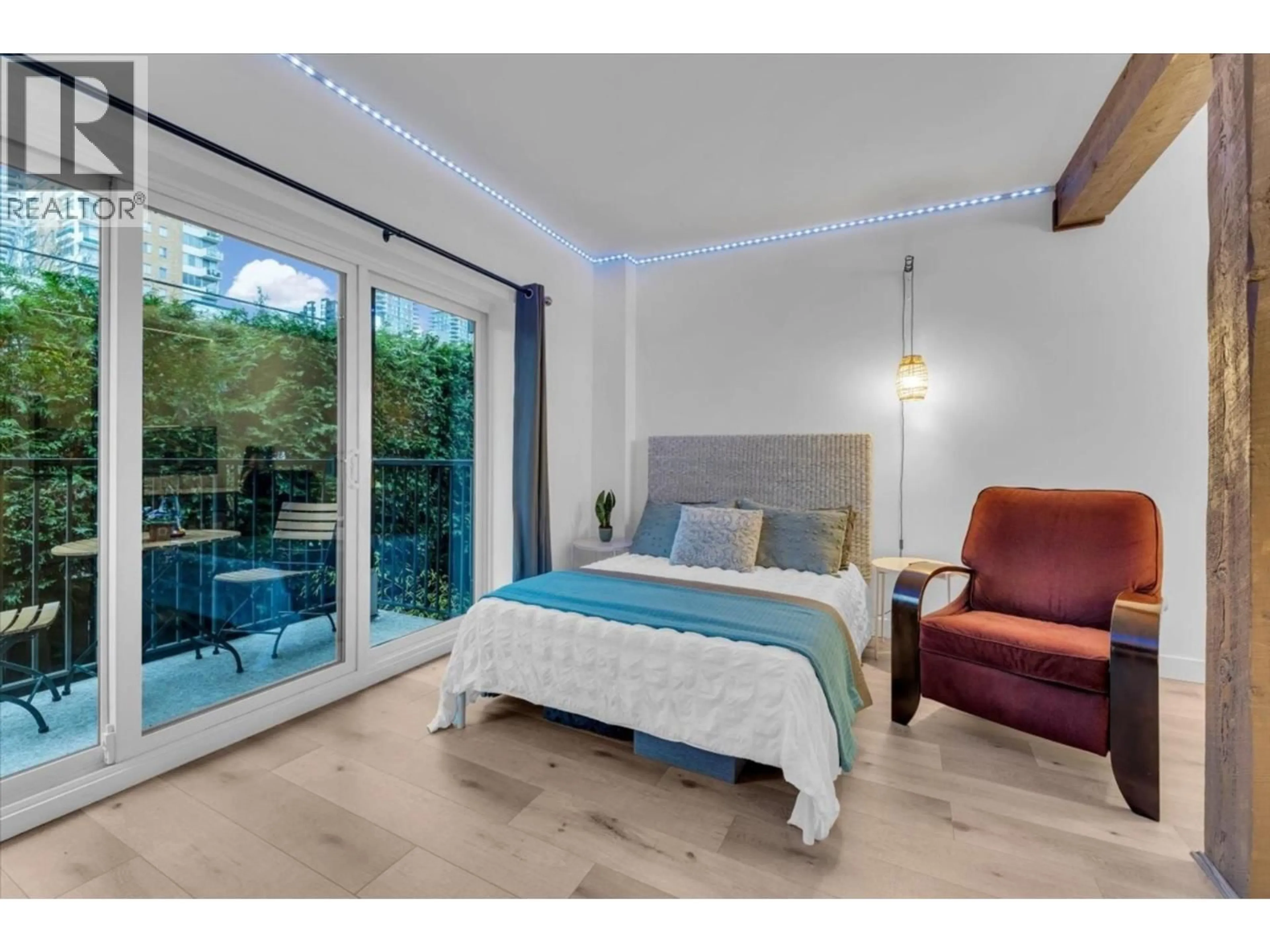 Bedroom with bed, unknown for 207 - 1655 NELSON STREET, Vancouver British Columbia V6G1M4