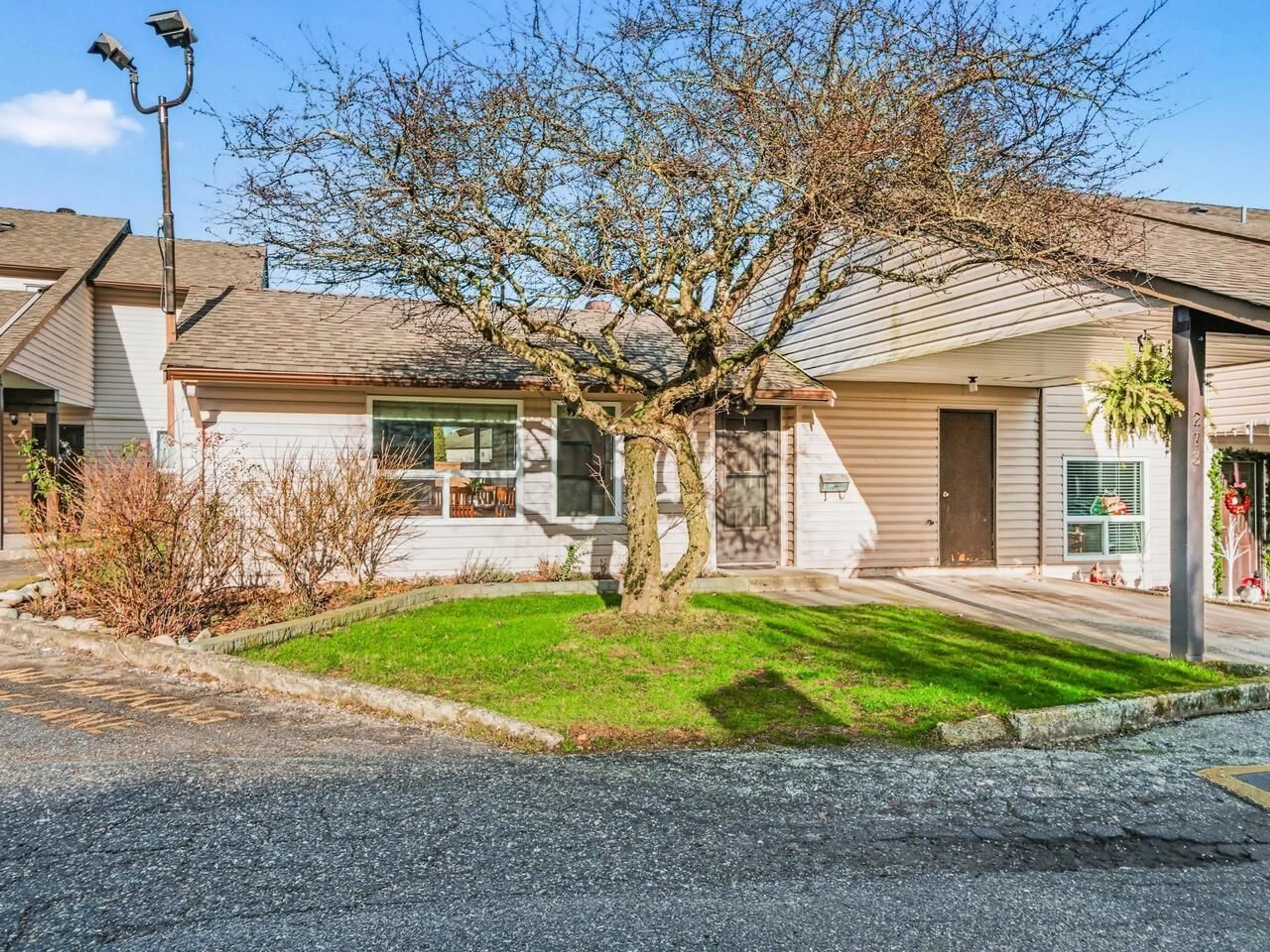 Unknown for 273 - 27411 28 AVENUE, Langley British Columbia V4W3V2