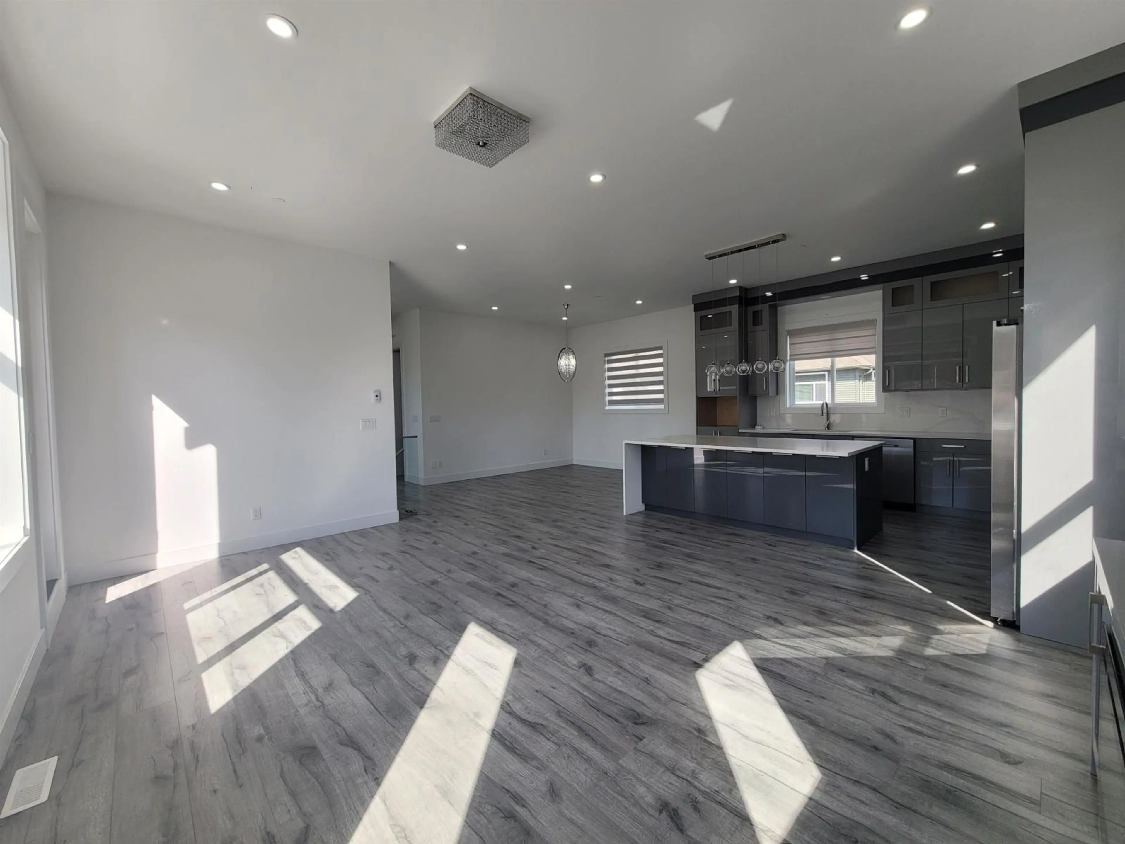 Open concept kitchen, unknown for 8822 ADACHI TERRACE, Mission British Columbia V4S1A4