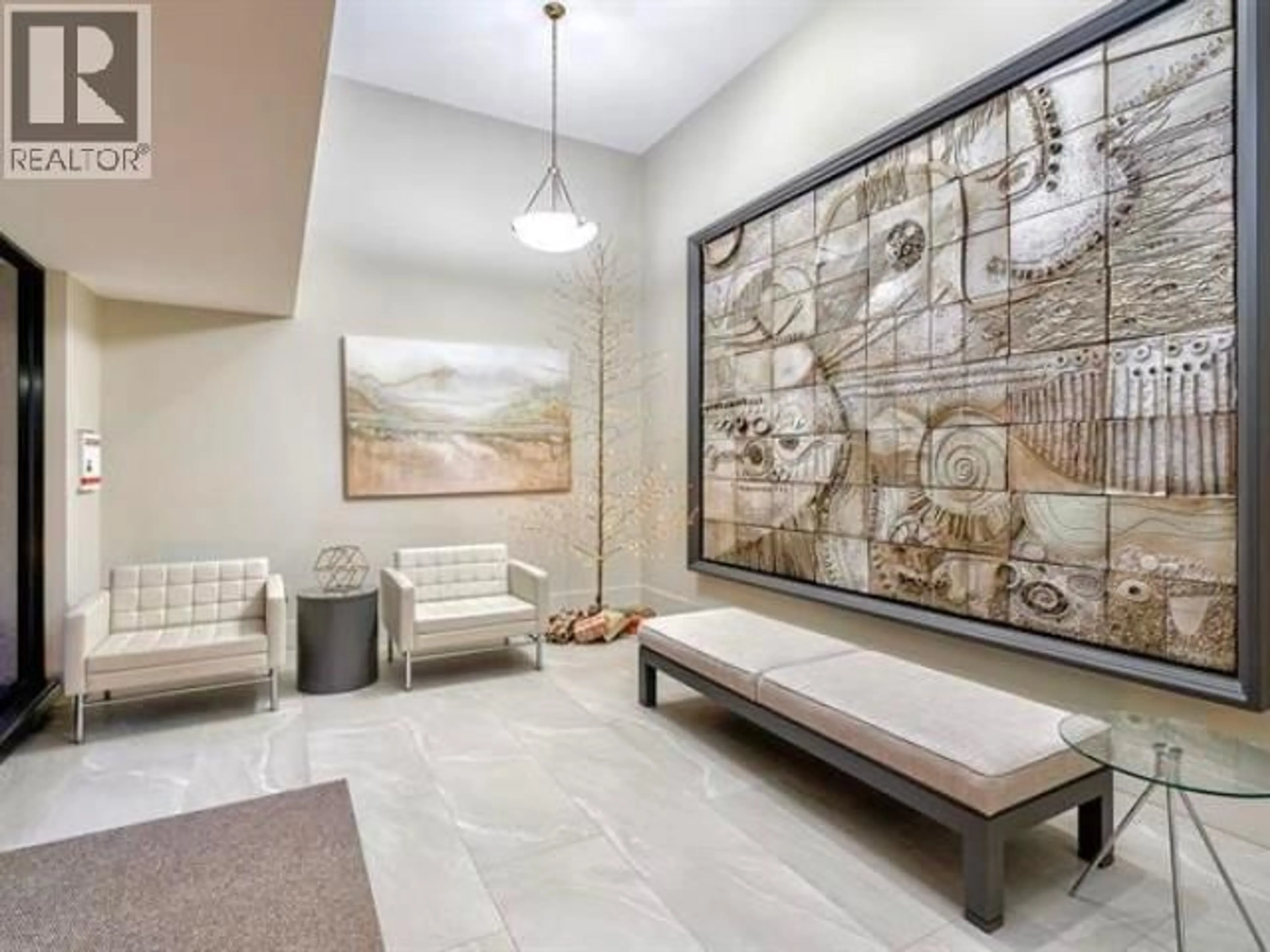 Lobby for 1401 - 2240 BELLEVUE AVENUE, West Vancouver British Columbia V7V1C6