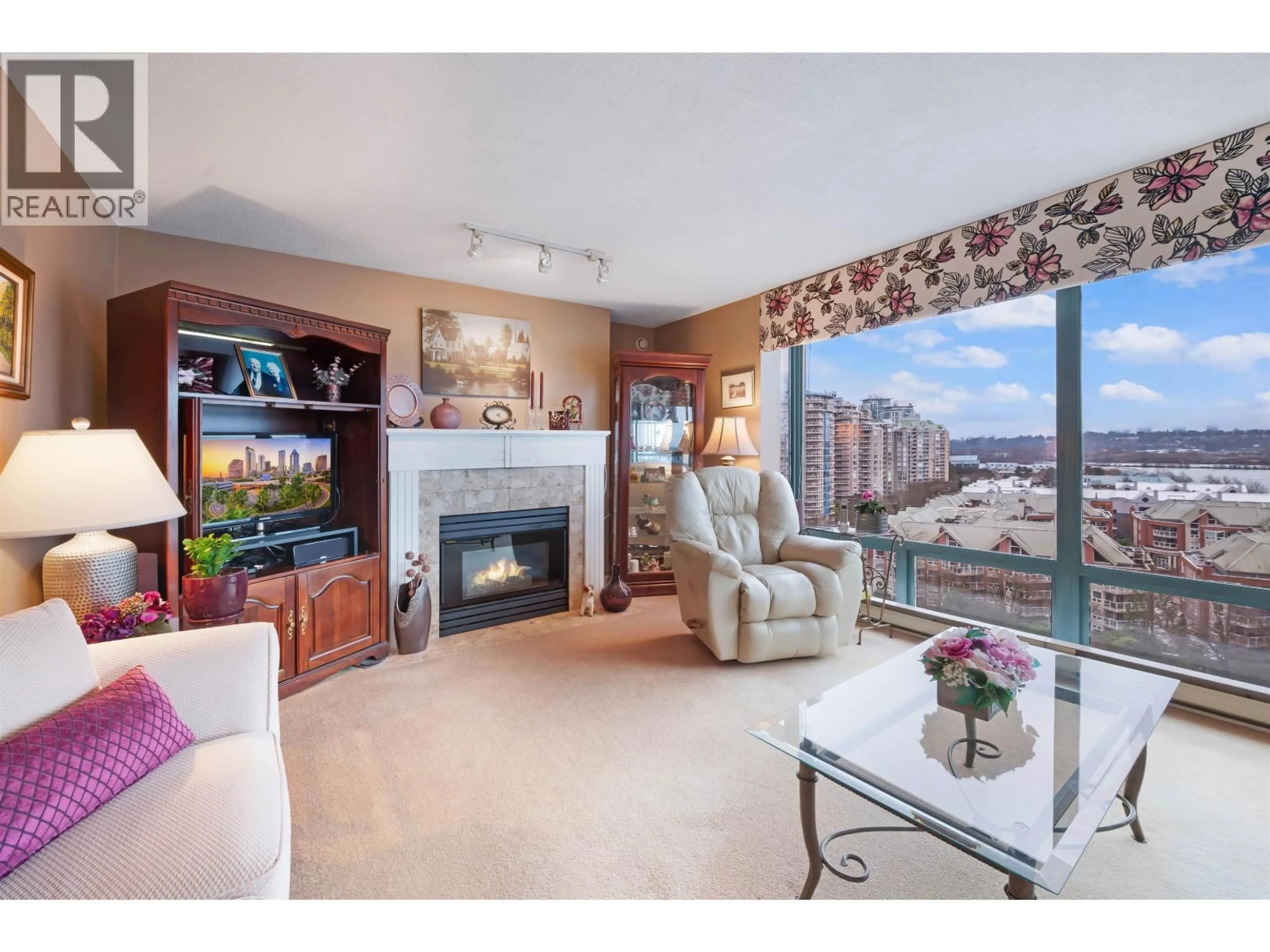 Living room with furniture, unknown for 1101 - 8 LAGUNA COURT, New Westminster British Columbia V3M6M6