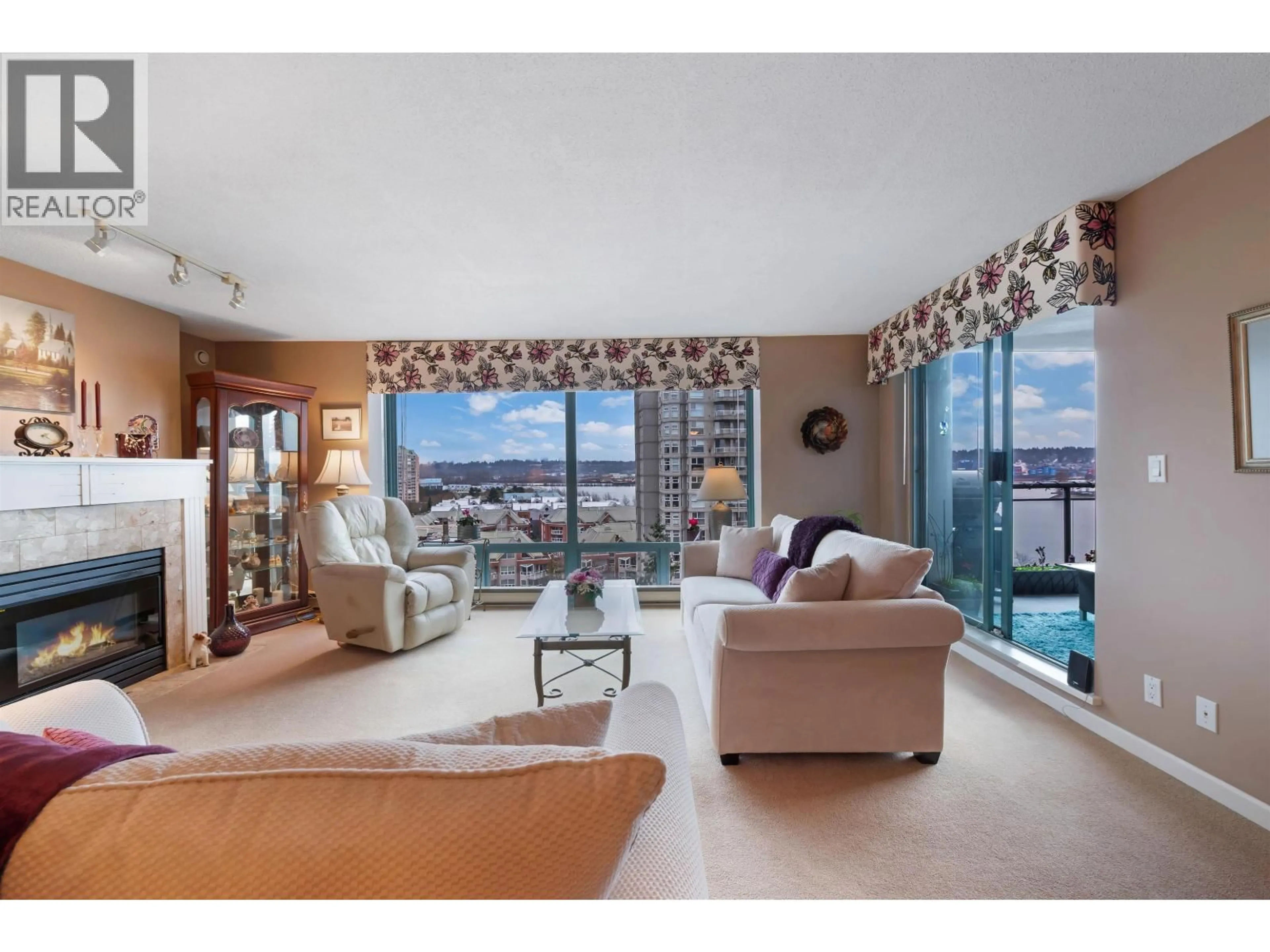 Living room with furniture, unknown for 1101 - 8 LAGUNA COURT, New Westminster British Columbia V3M6M6