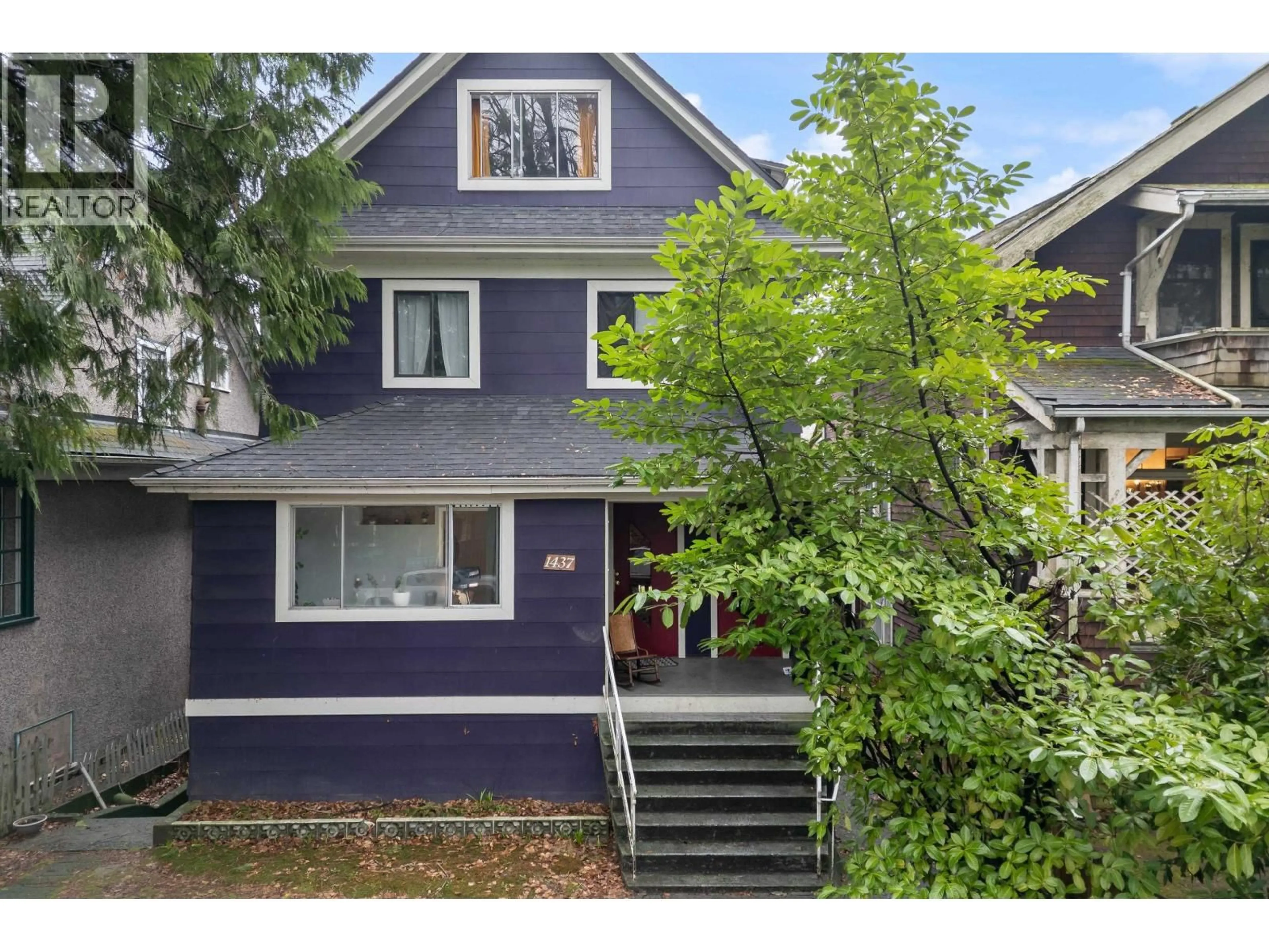 Home with vinyl exterior material, street for 1437 10TH AVENUE, Vancouver British Columbia V5N1X4