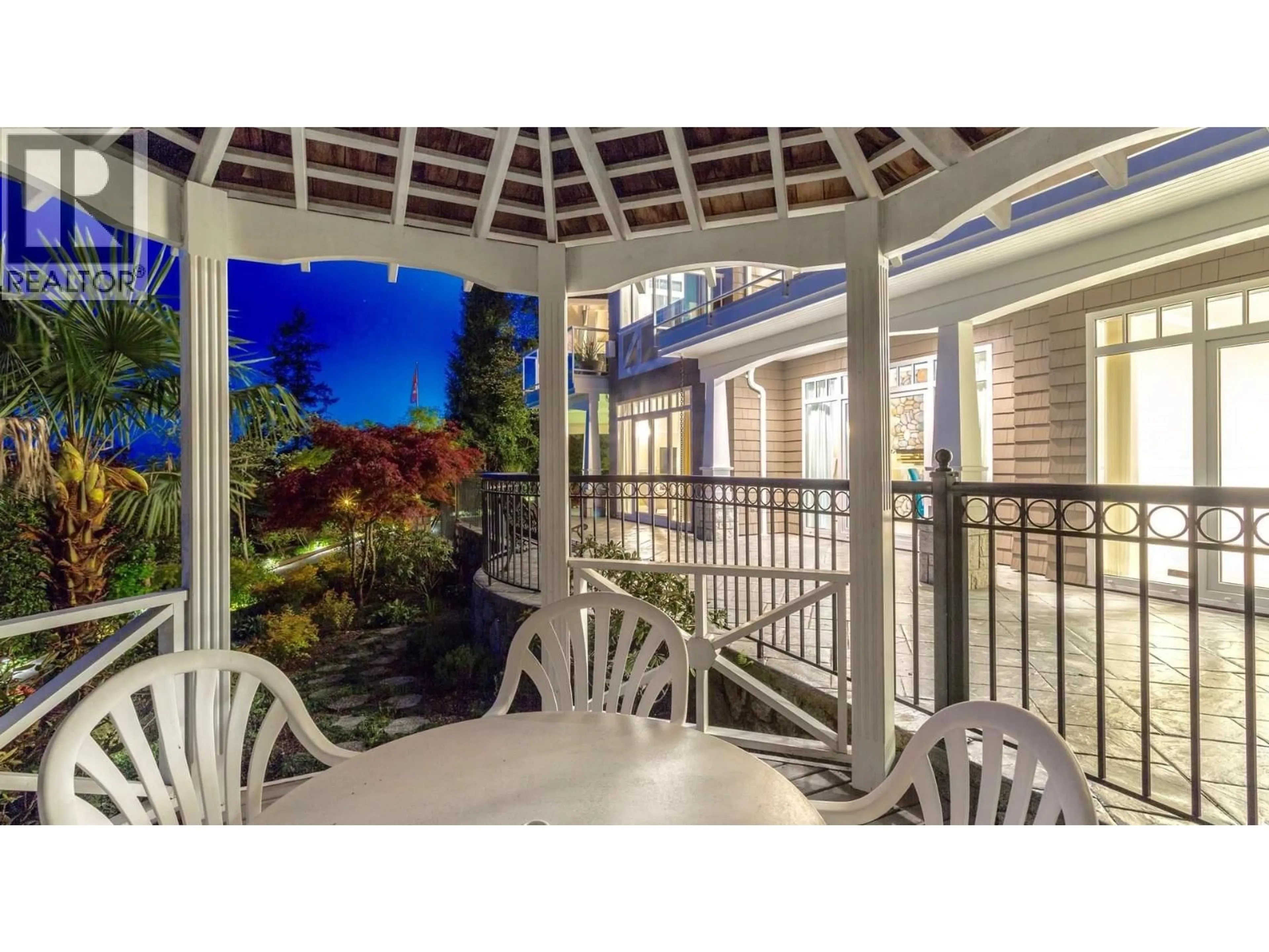 Patio, unknown for 3395 THOMPSON CRESCENT, West Vancouver British Columbia V7V3E9