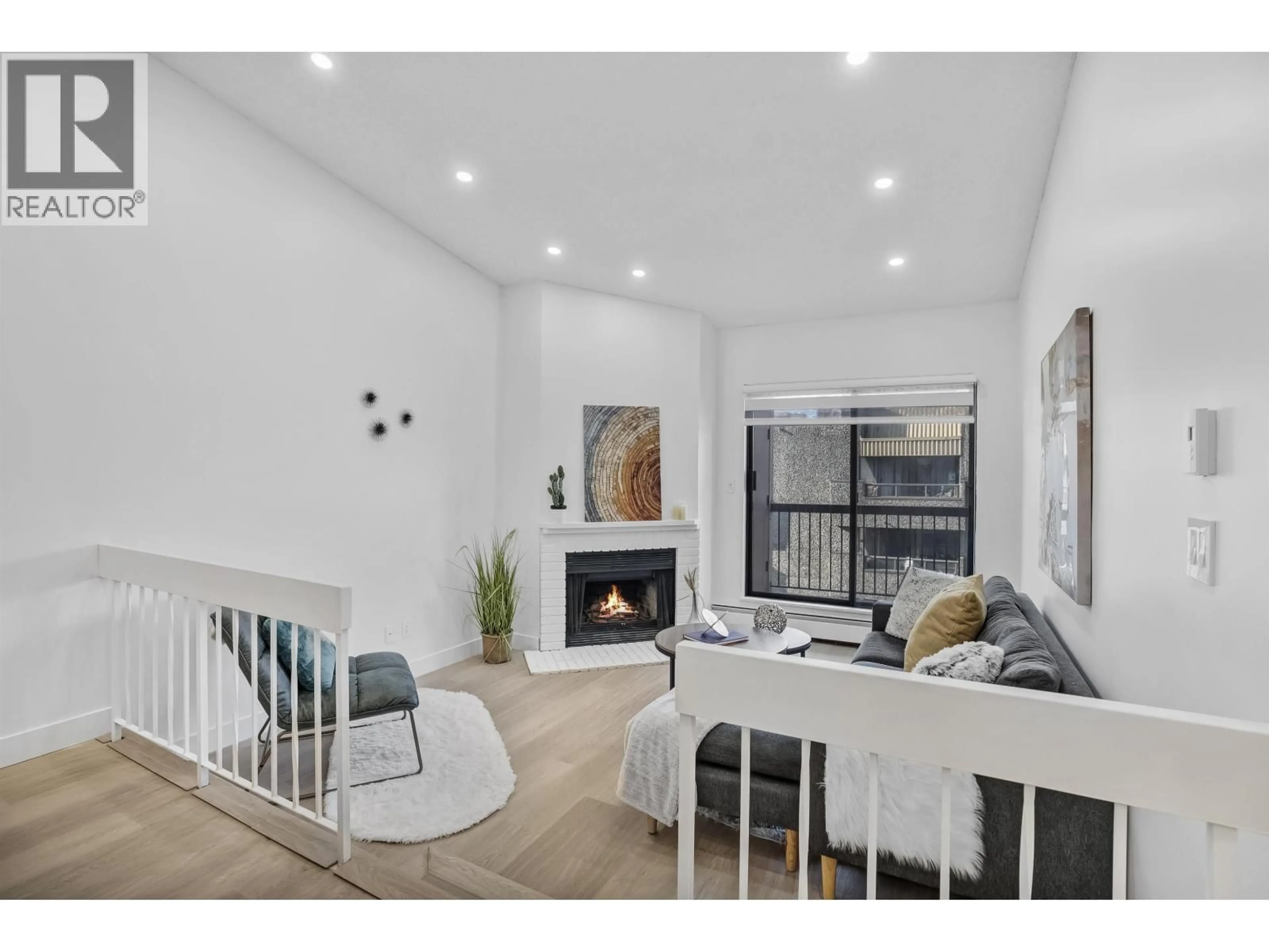 Living room with furniture, unknown for 314 - 8511 WESTMINSTER HIGHWAY, Richmond British Columbia V6X3H7