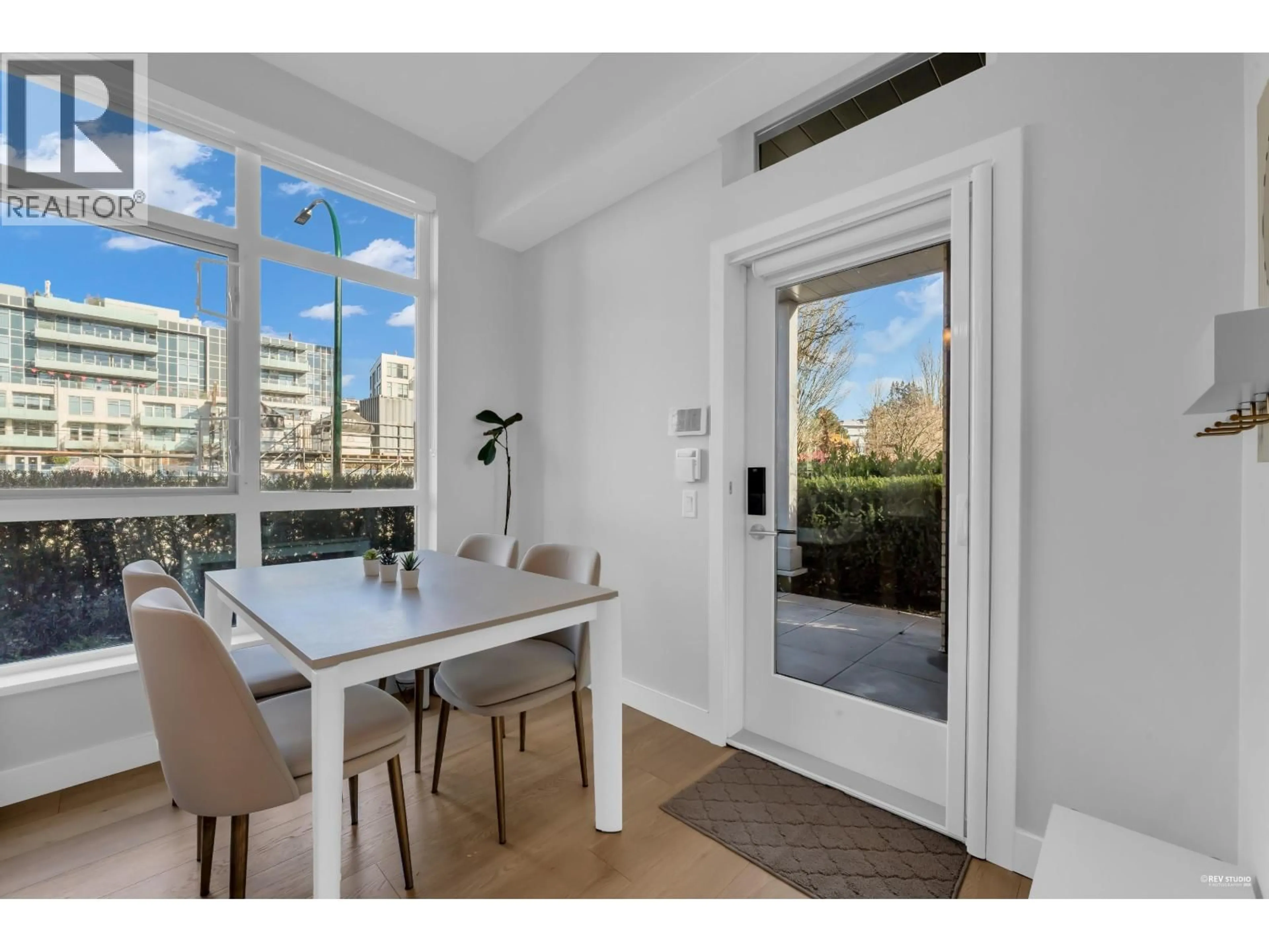 Dining room, wood/laminate floor for 101 - 5007 ASH STREET, Vancouver British Columbia V5Z0K9