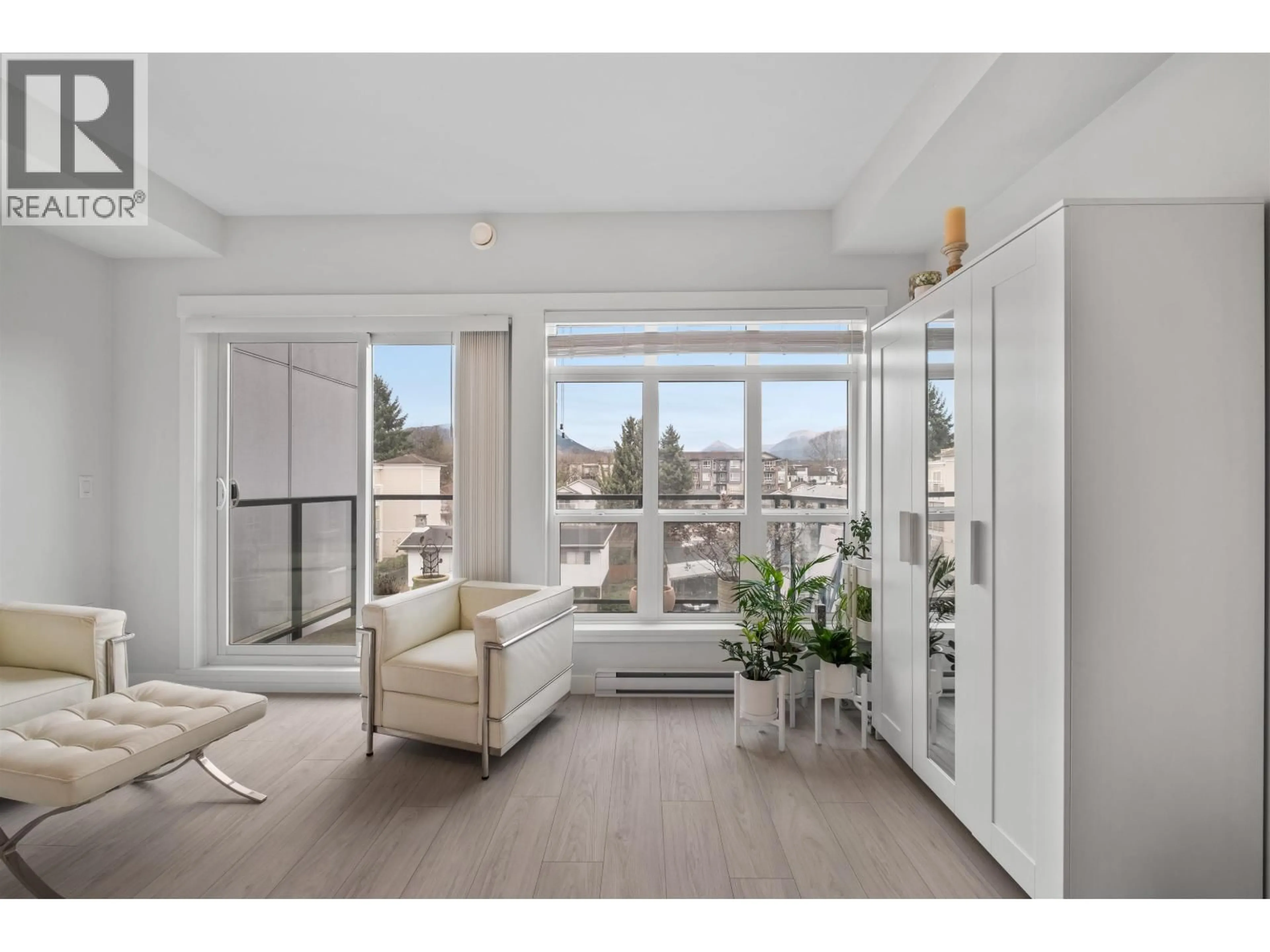 Unknown for 301 - 2356 WELCHER AVENUE, Port Coquitlam British Columbia V3C1X5