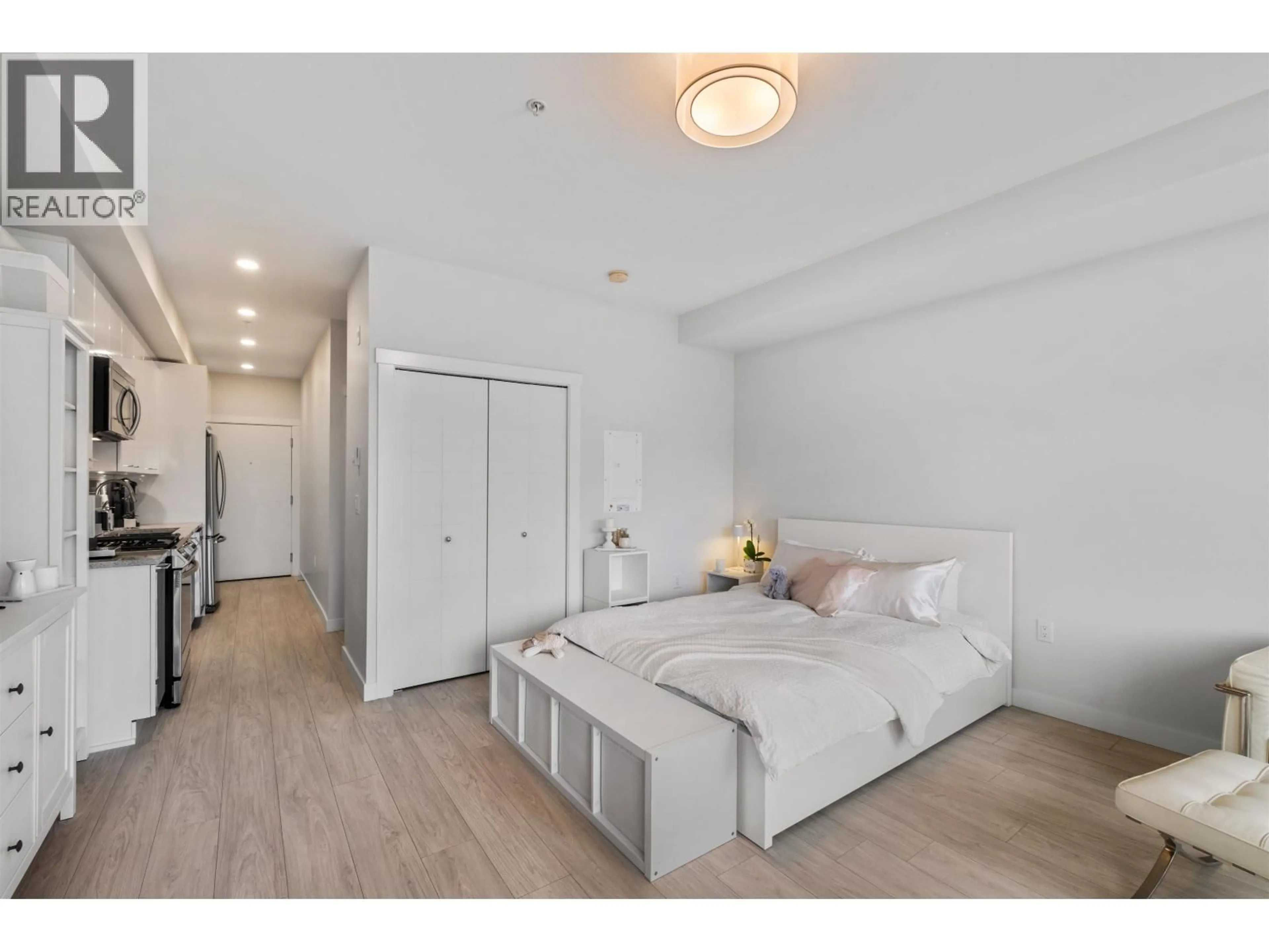 Bedroom with bed, unknown for 301 - 2356 WELCHER AVENUE, Port Coquitlam British Columbia V3C1X5