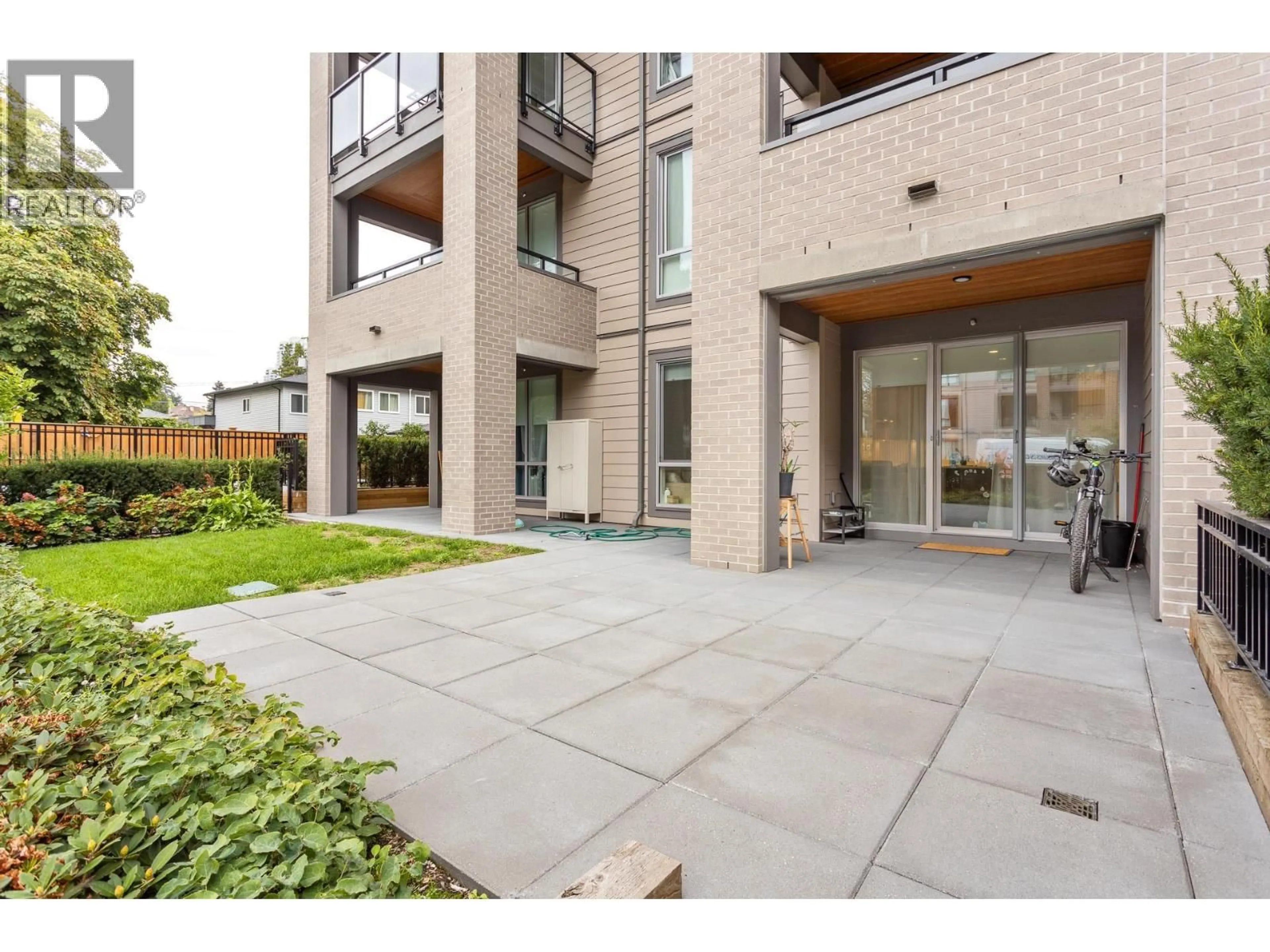 Patio, street for 119 - 7588 16TH STREET, Burnaby British Columbia V3N0H8