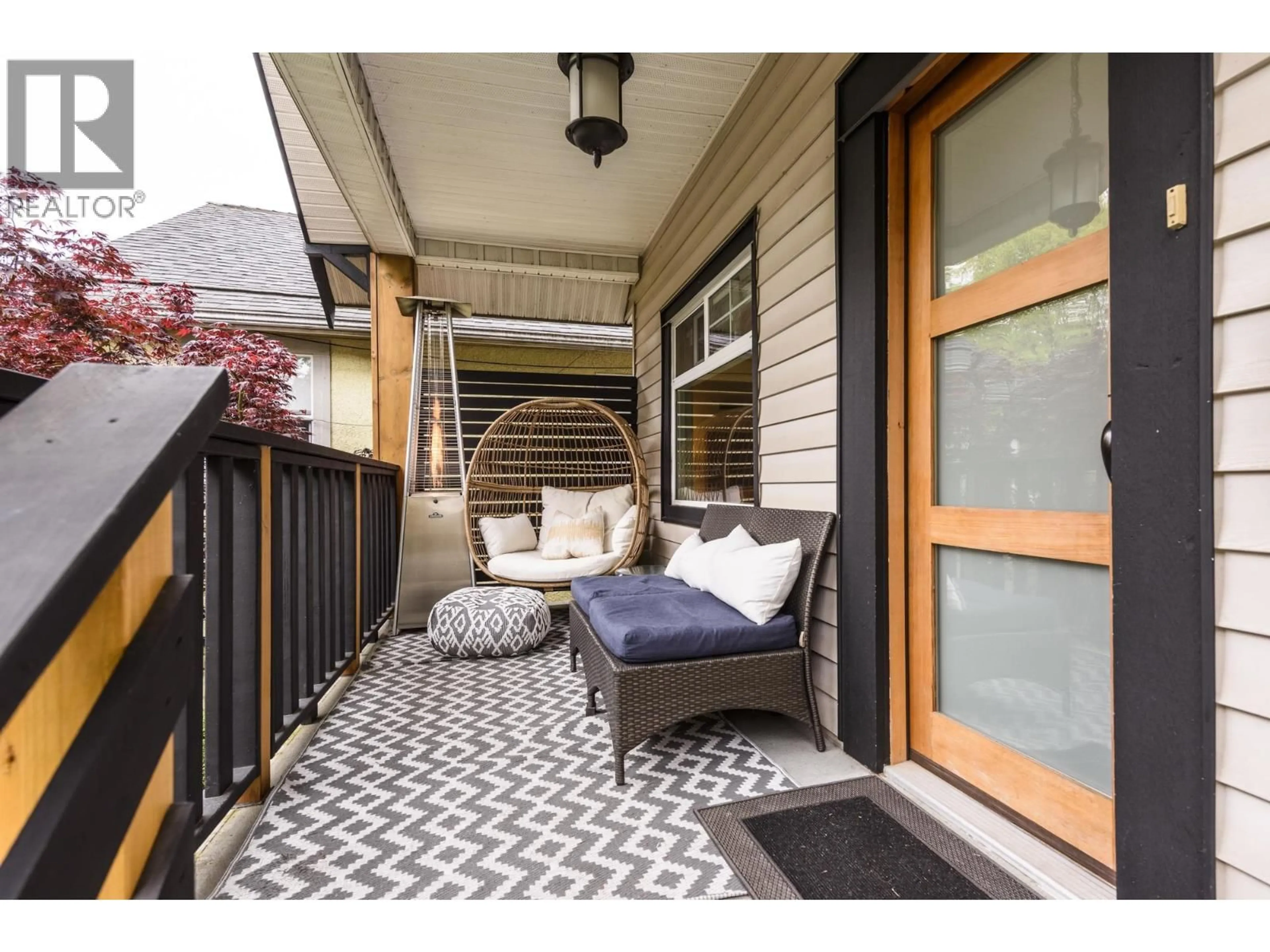 Patio, street for 3528 FRANKLIN STREET, Vancouver British Columbia V5K1Y5