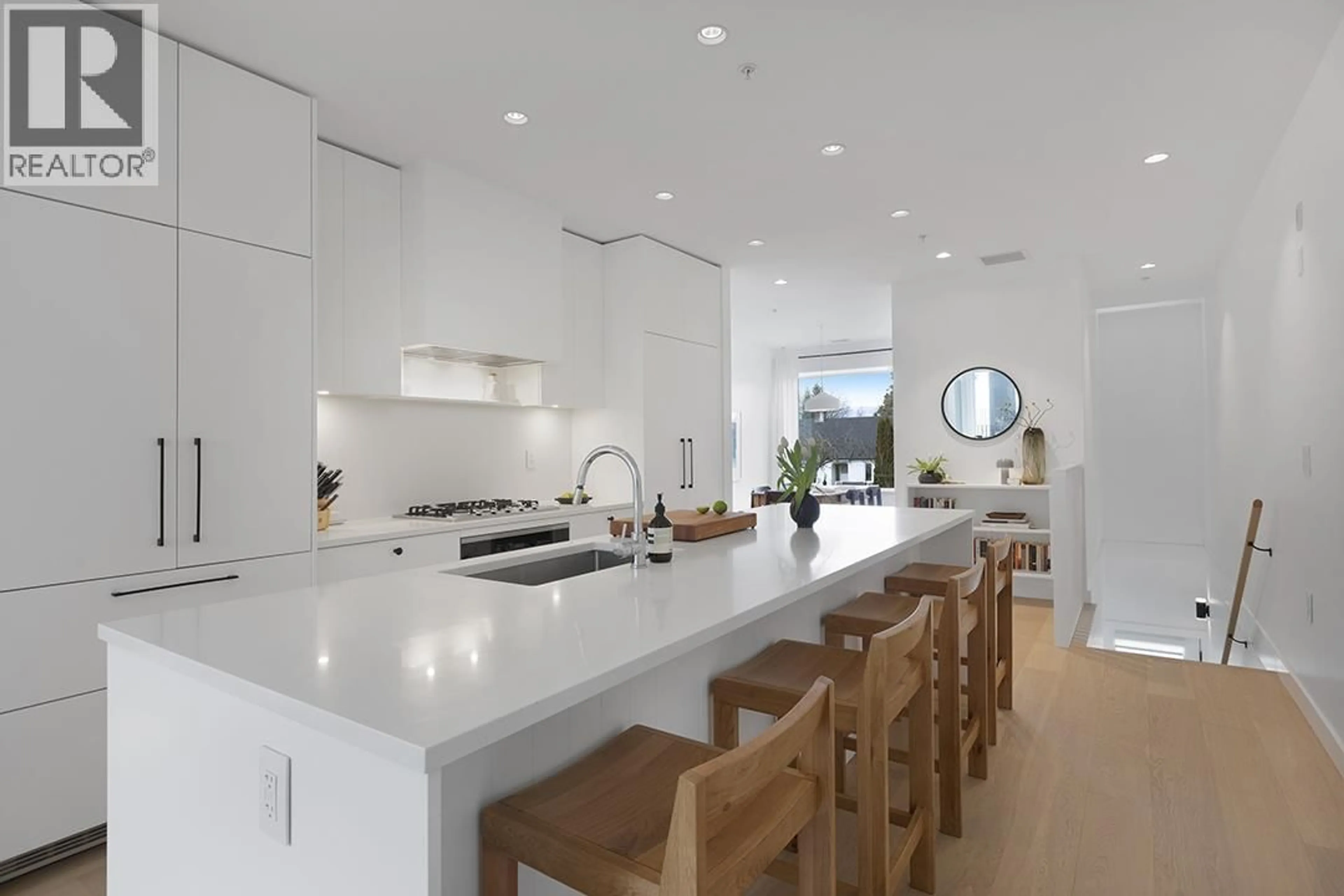 Contemporary kitchen, unknown for 48 KING EDWARD AVENUE, Vancouver British Columbia V5Y0N6