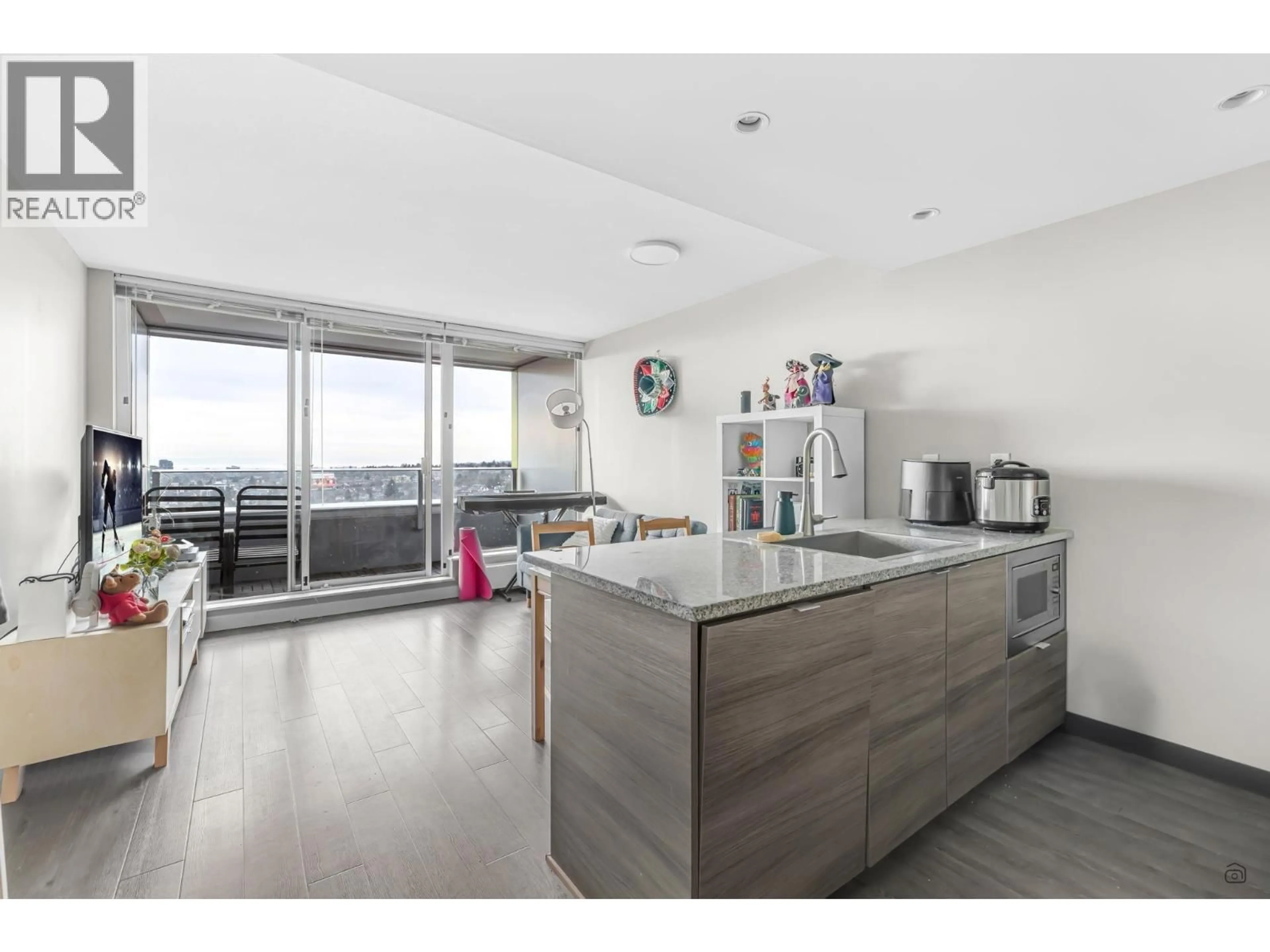 Standard kitchen, unknown for 2605 - 488 MARINE DRIVE, Vancouver British Columbia V5X0C6