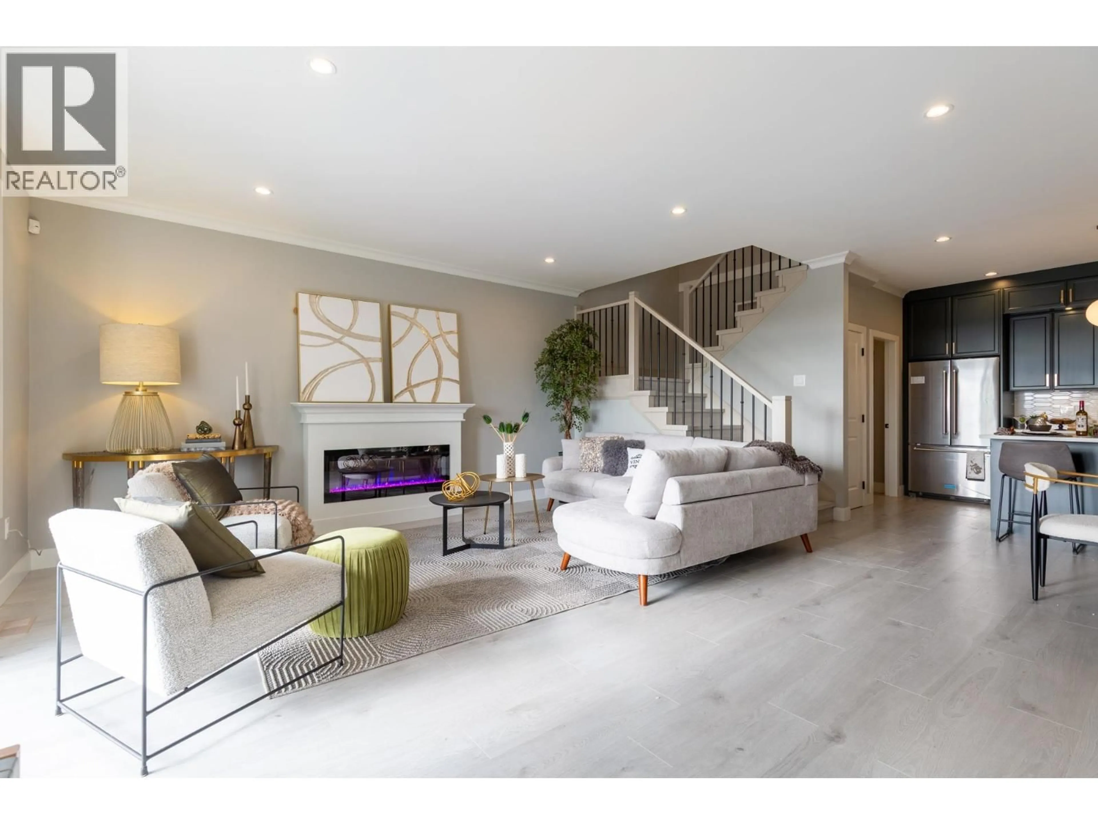 Living room with furniture, unknown for 2 - 1211 THOMAS AVENUE, Coquitlam British Columbia V3K2L1