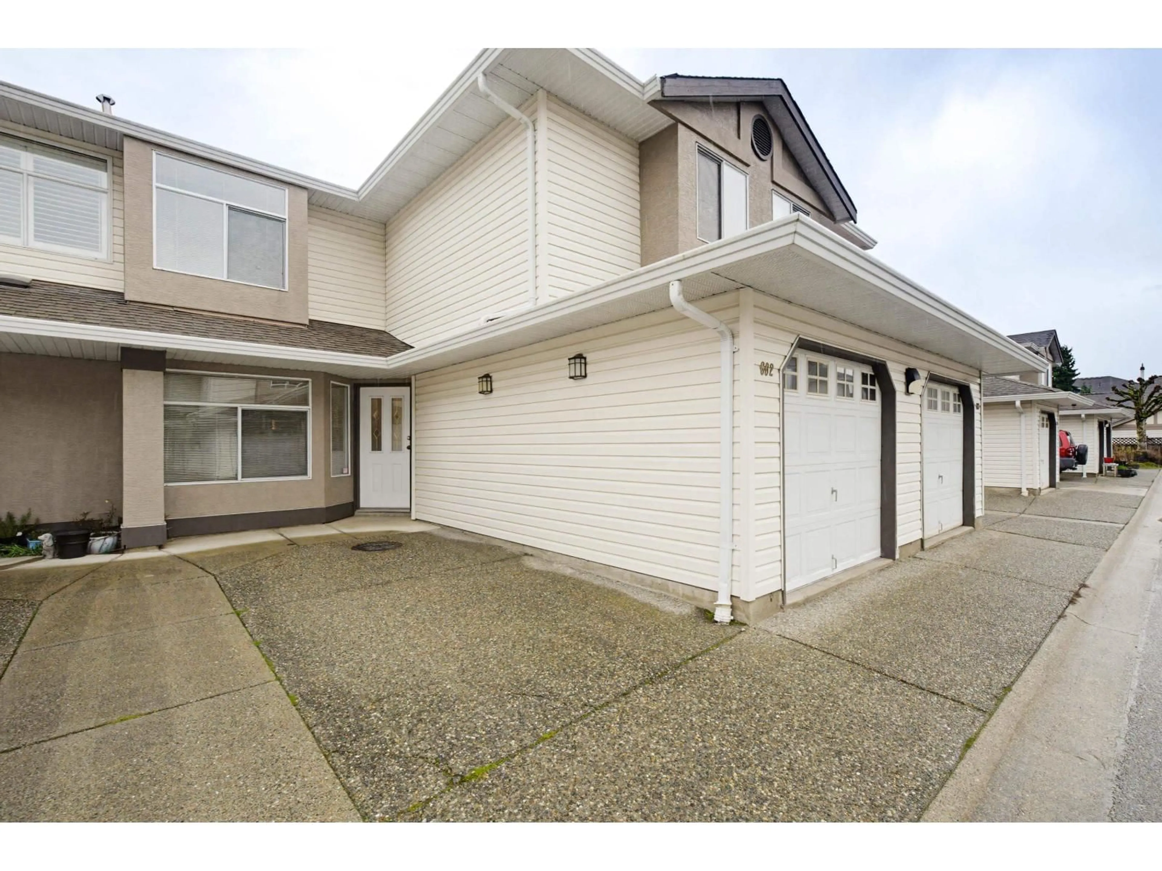 Unknown for 602 - 8260 162A STREET, Surrey British Columbia V4N0P6