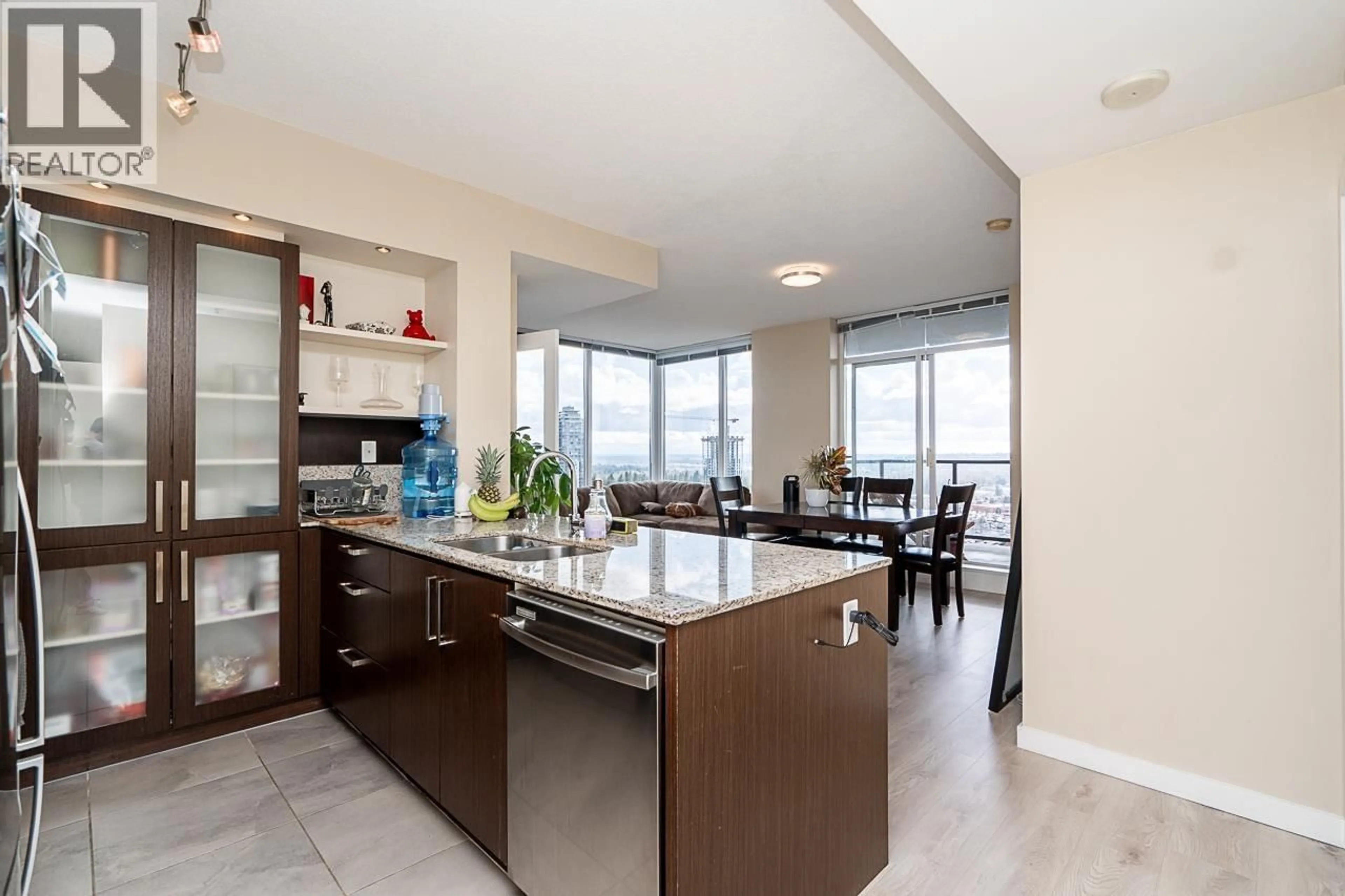 Open concept kitchen, ceramic/tile floor for 2805 - 2980 ATLANTIC AVENUE, Coquitlam British Columbia V3B0G2