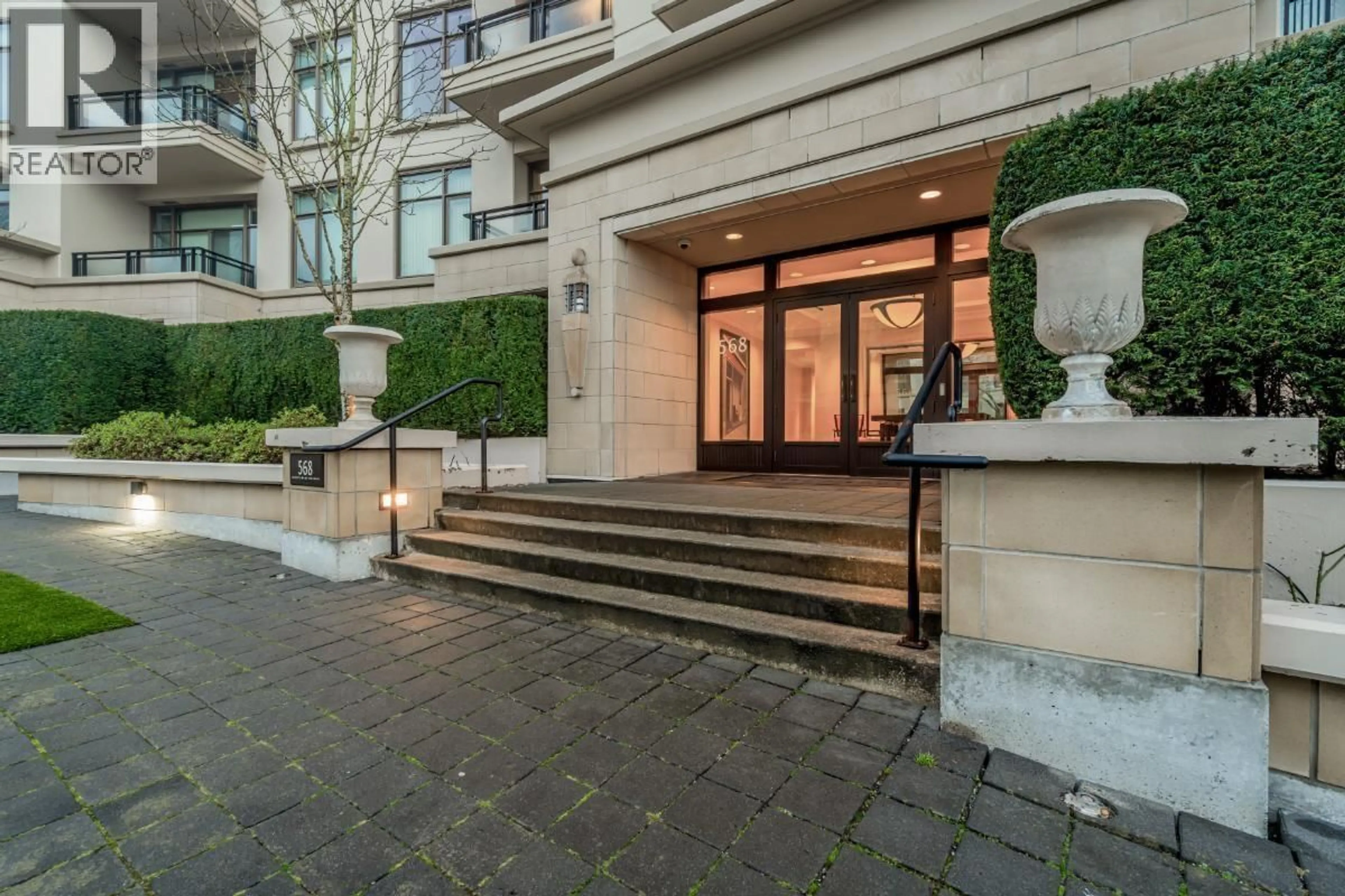 Unknown for 401 - 568 WATERS EDGE CRESCENT, West Vancouver British Columbia V7T0A2