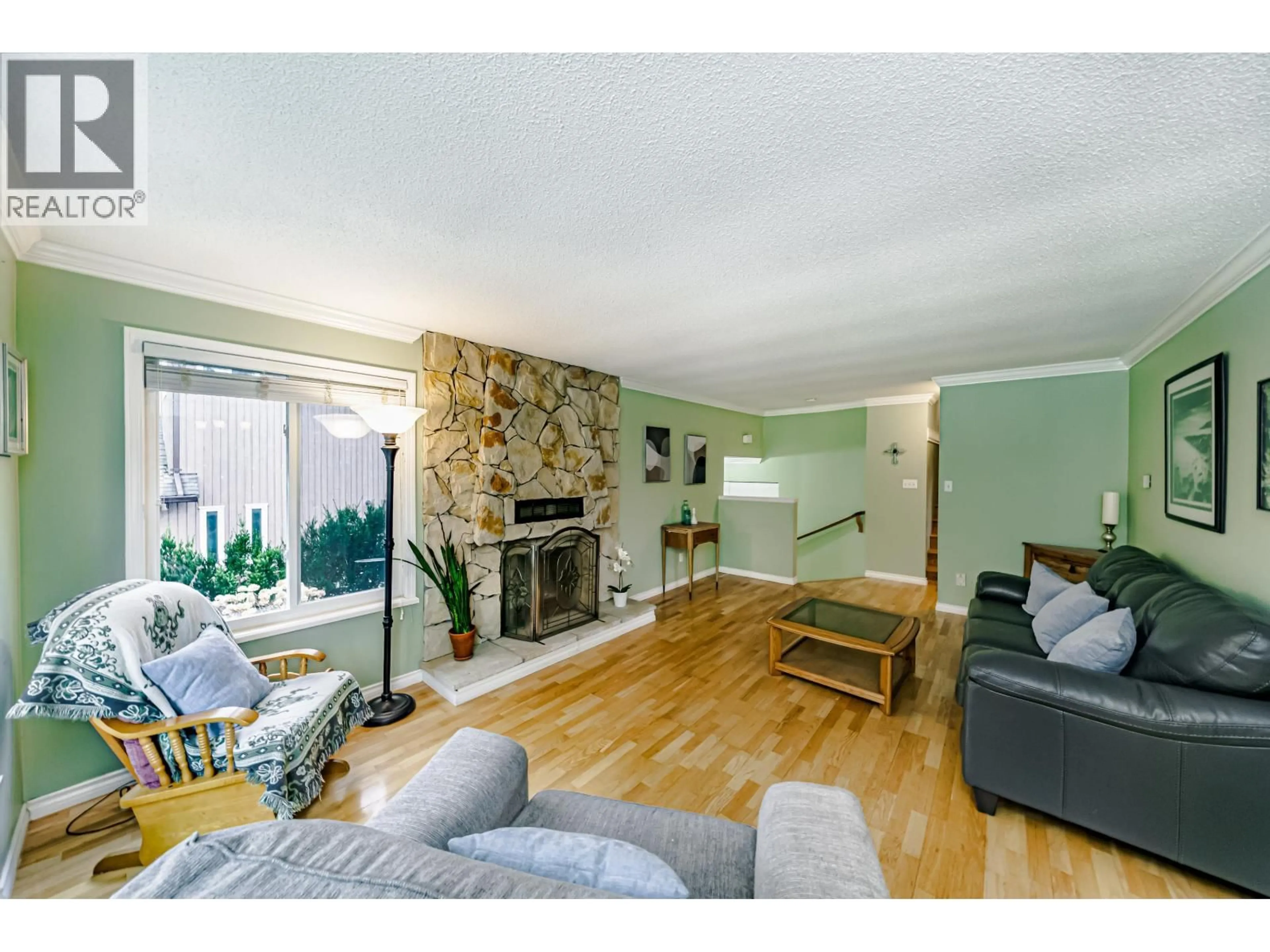 Living room with furniture, wood/laminate floor for 1265 LYNWOOD AVENUE, Port Coquitlam British Columbia V3B6H1