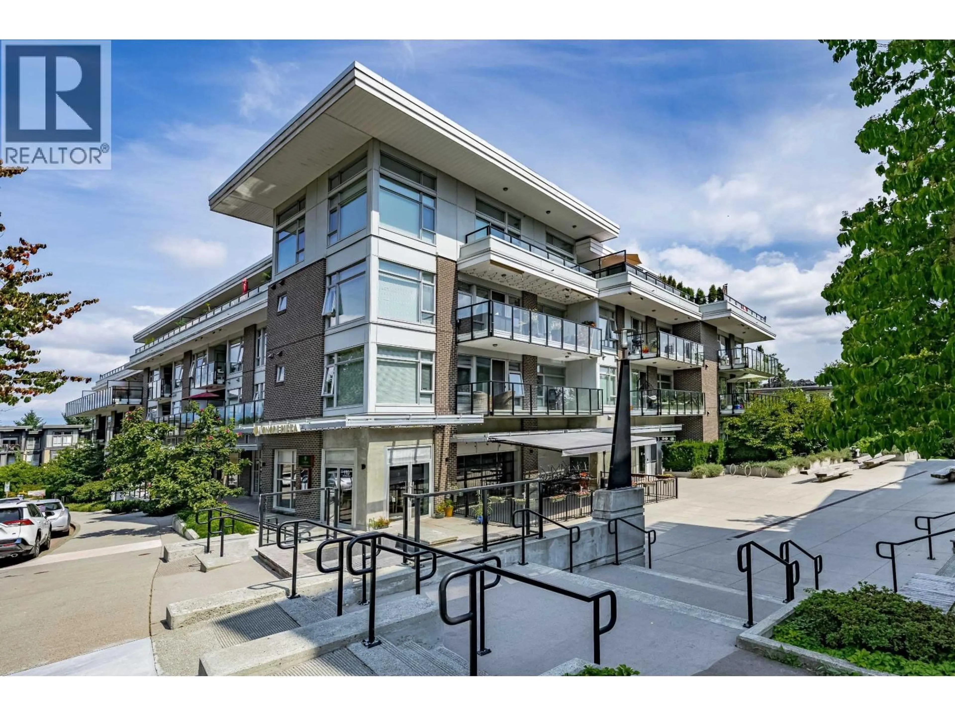 Patio, unknown for 102 - 28 ROYAL AVENUE, New Westminster British Columbia V3L0B7