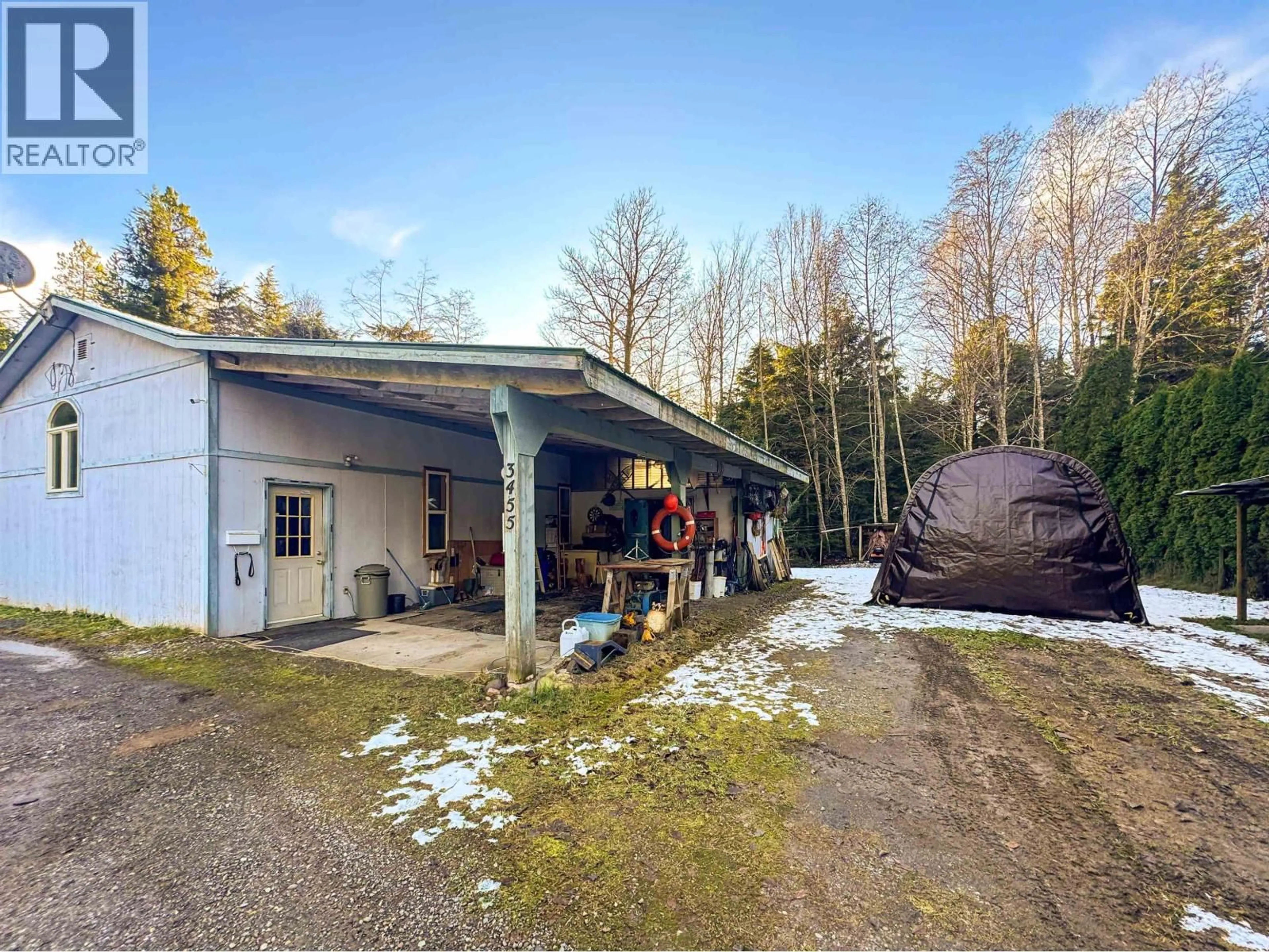 Indoor garage for 3455 OLD LAKELSE LAKE DRIVE, Terrace British Columbia V8G0G6