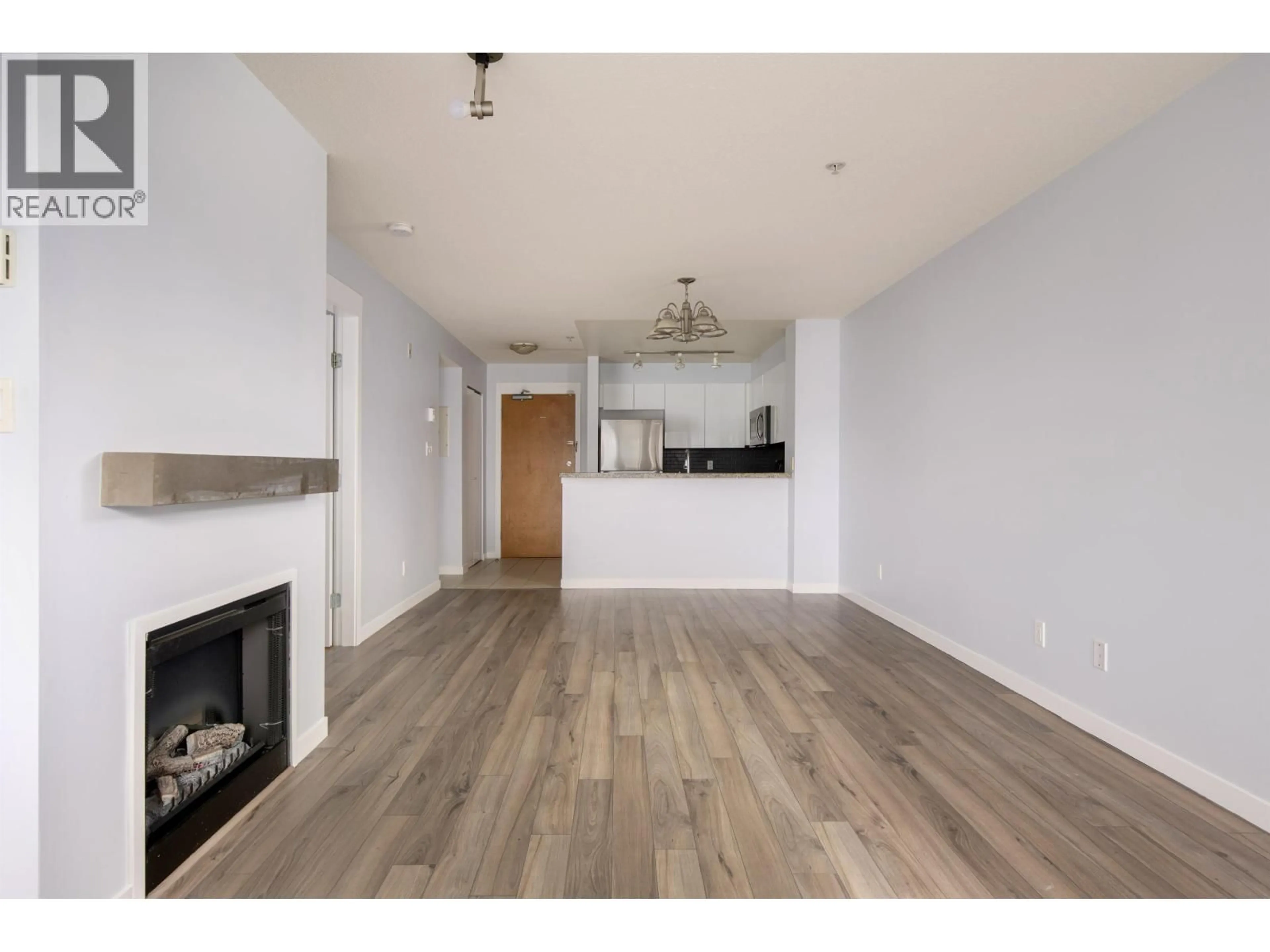 A pic of a room for 215 - 8060 JONES ROAD, Richmond British Columbia V6Y4K5