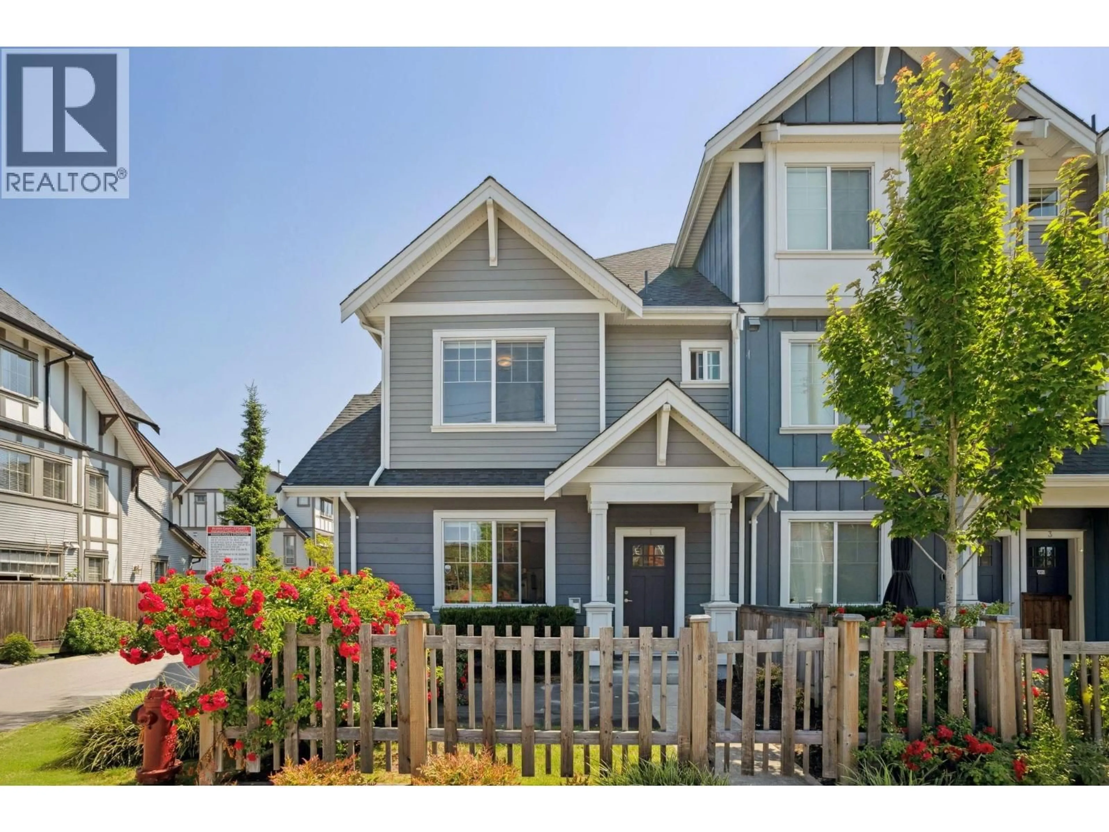 Home with vinyl exterior material, street for 1 - 7780 BRIDGE STREET, Richmond British Columbia V6Y0L2