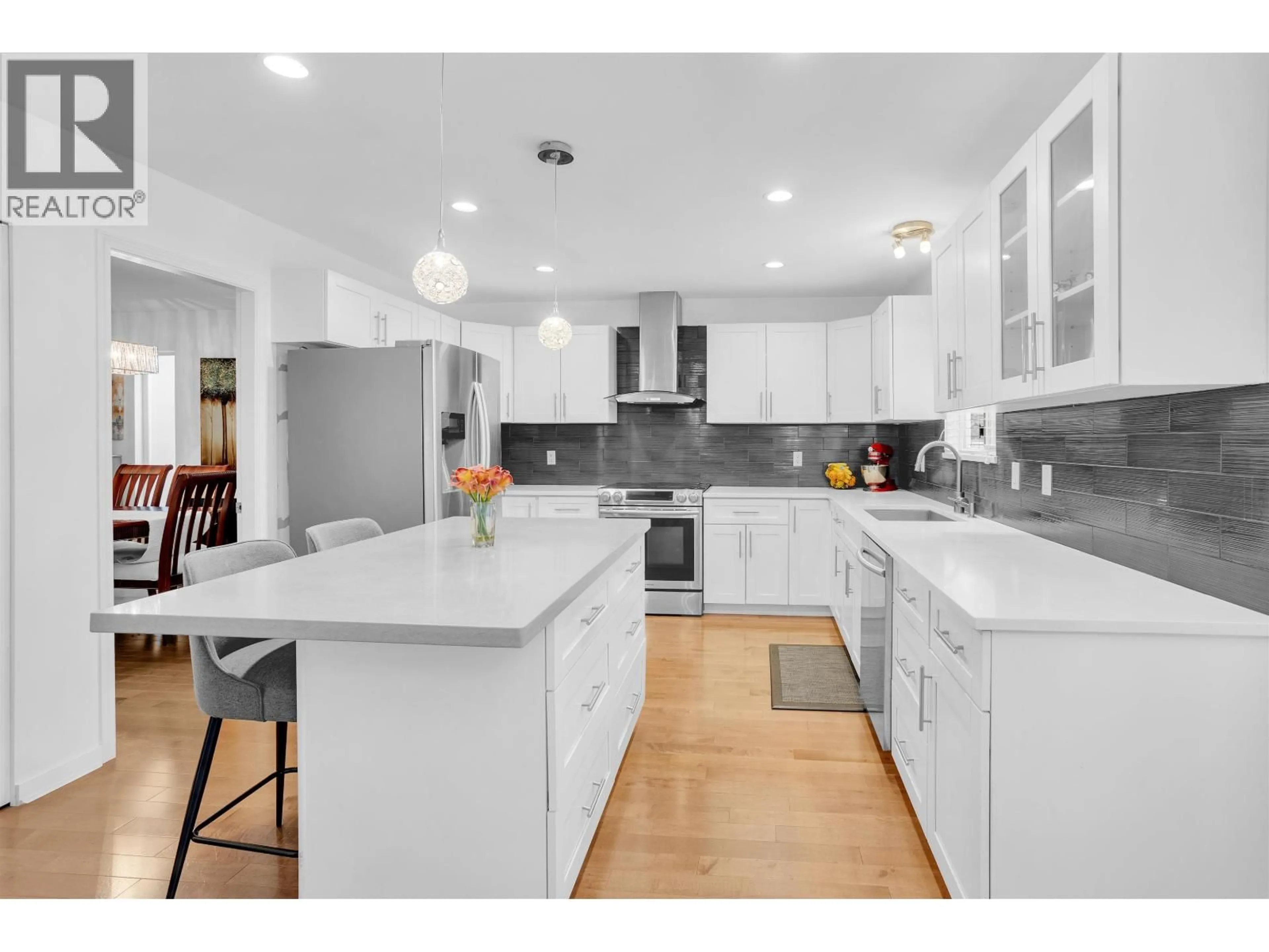 Open concept kitchen, unknown for 11451 WINDWARD GATE, Richmond British Columbia V7E6E9