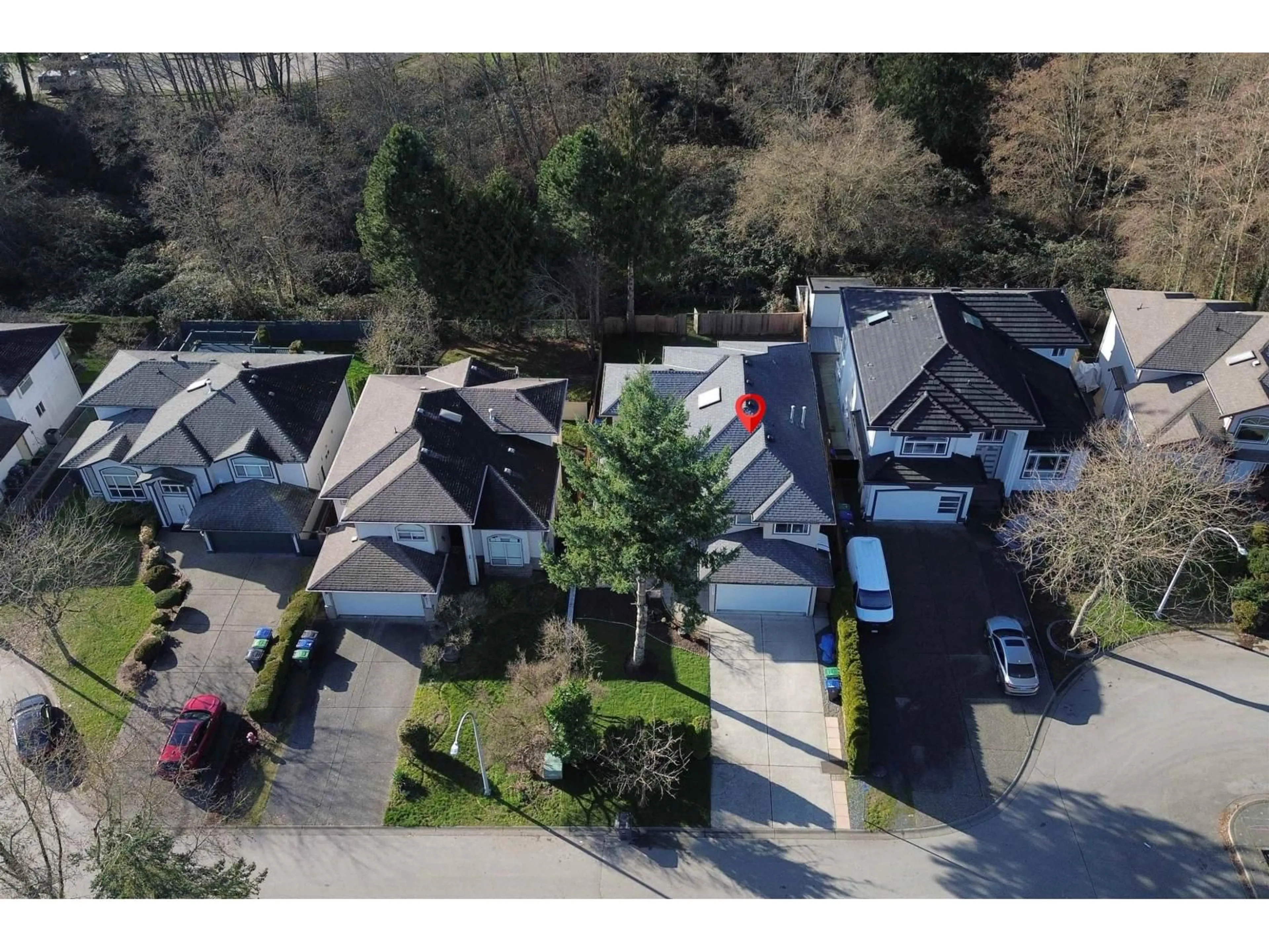 A pic from outside/outdoor area/front of a property/back of a property/a pic from drone, street for 8067 162B STREET, Surrey British Columbia V4N0J7