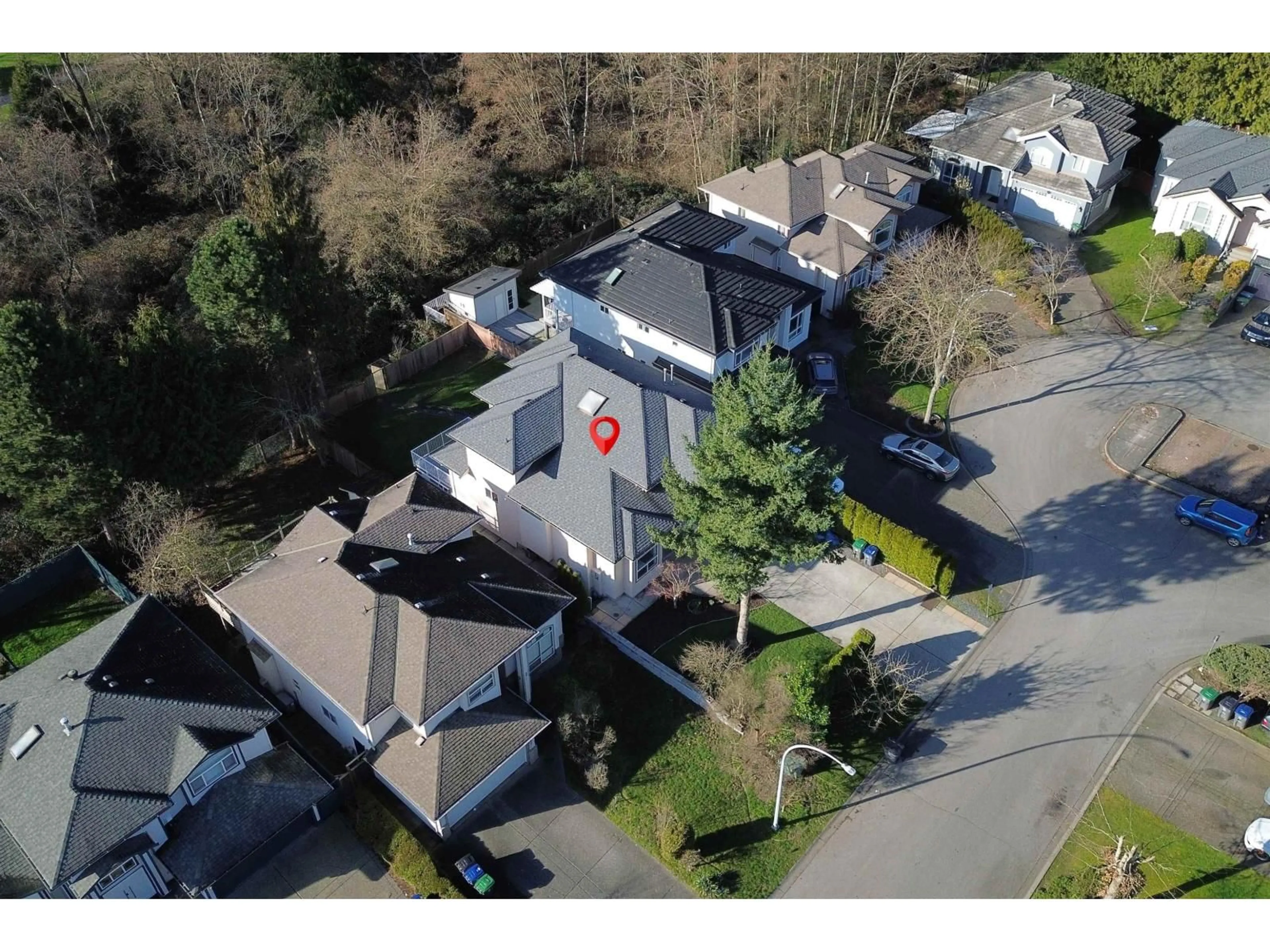 A pic from outside/outdoor area/front of a property/back of a property/a pic from drone, street for 8067 162B STREET, Surrey British Columbia V4N0J7