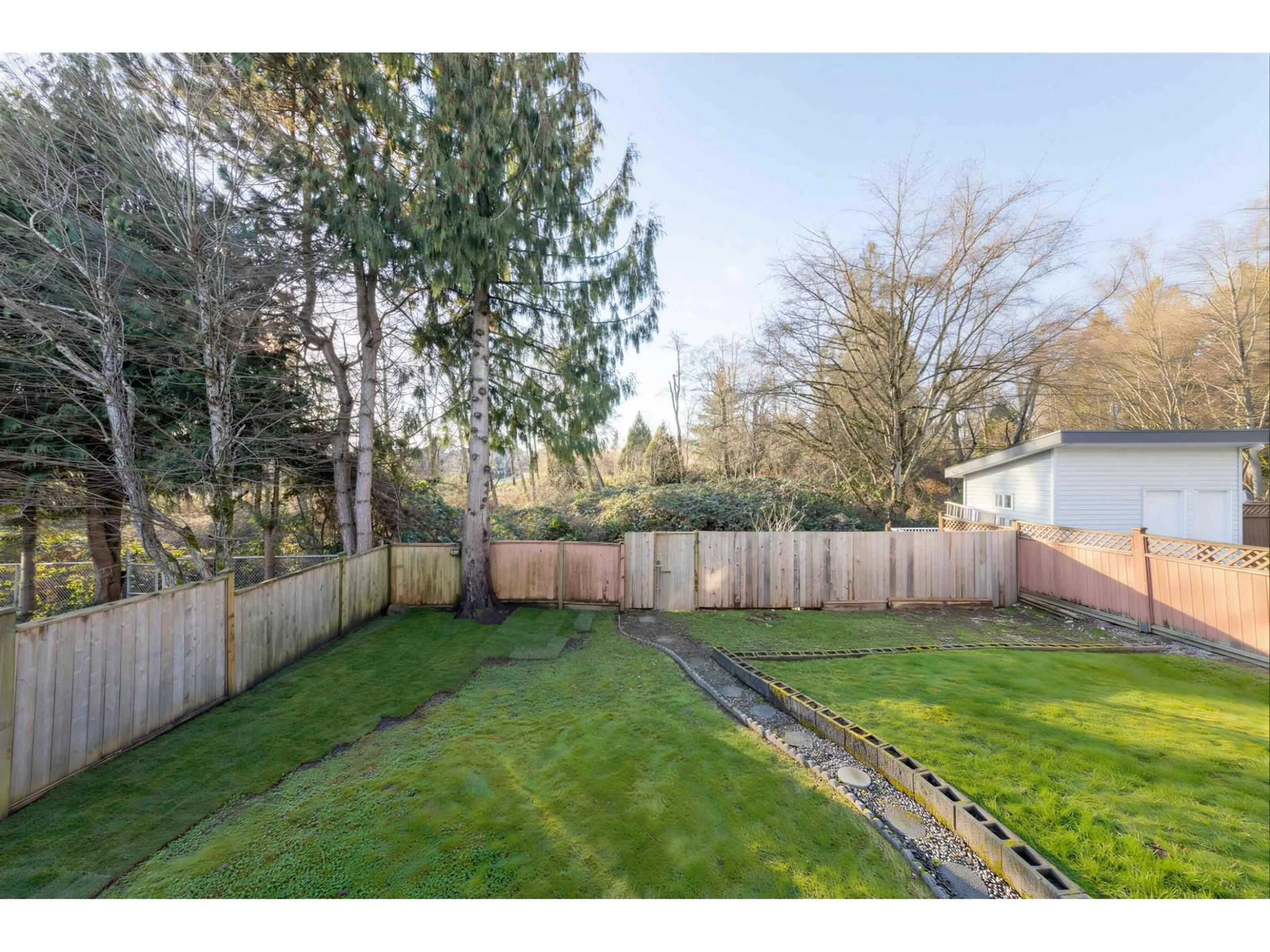 A pic from outside/outdoor area/front of a property/back of a property/a pic from drone, forest/trees view for 8067 162B STREET, Surrey British Columbia V4N0J7