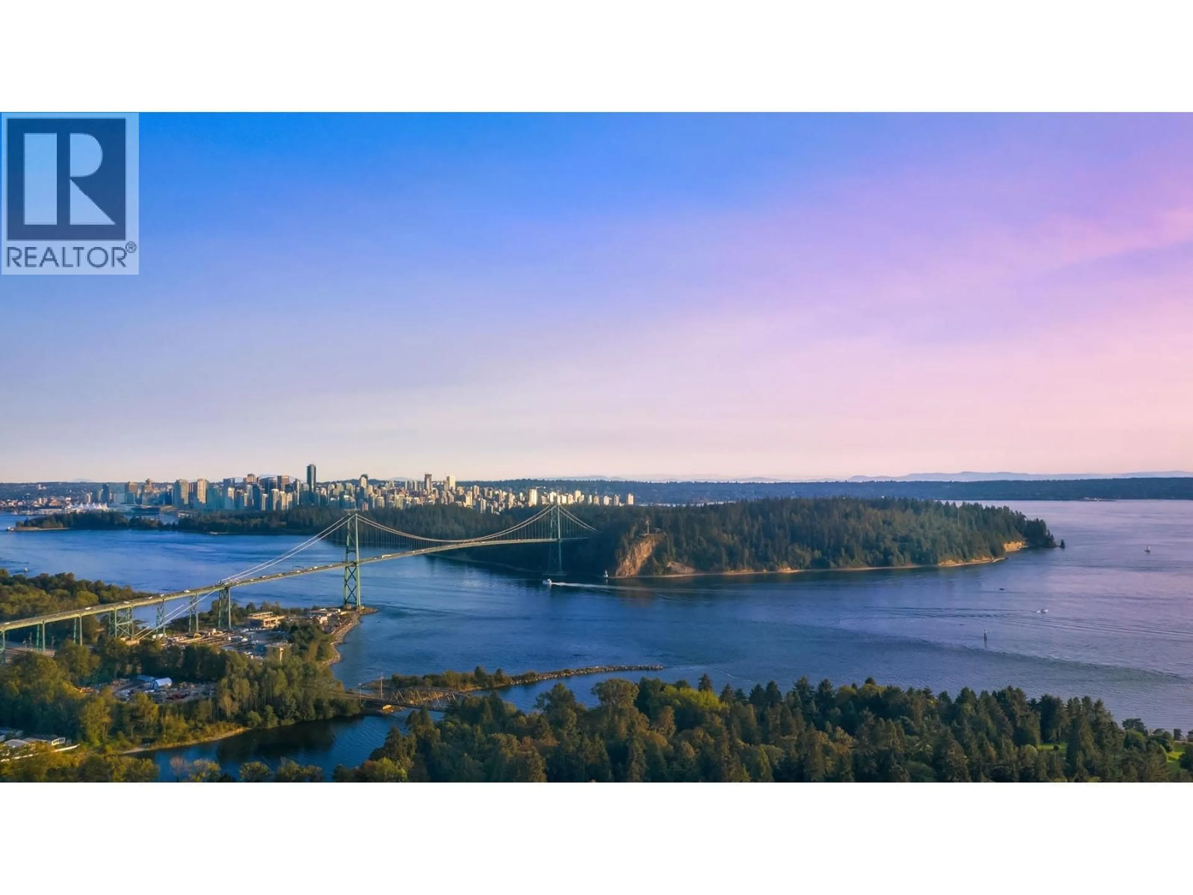 Blurry image for 598 ARTHUR ERICKSON PLACE, West Vancouver British Columbia V7T1J1