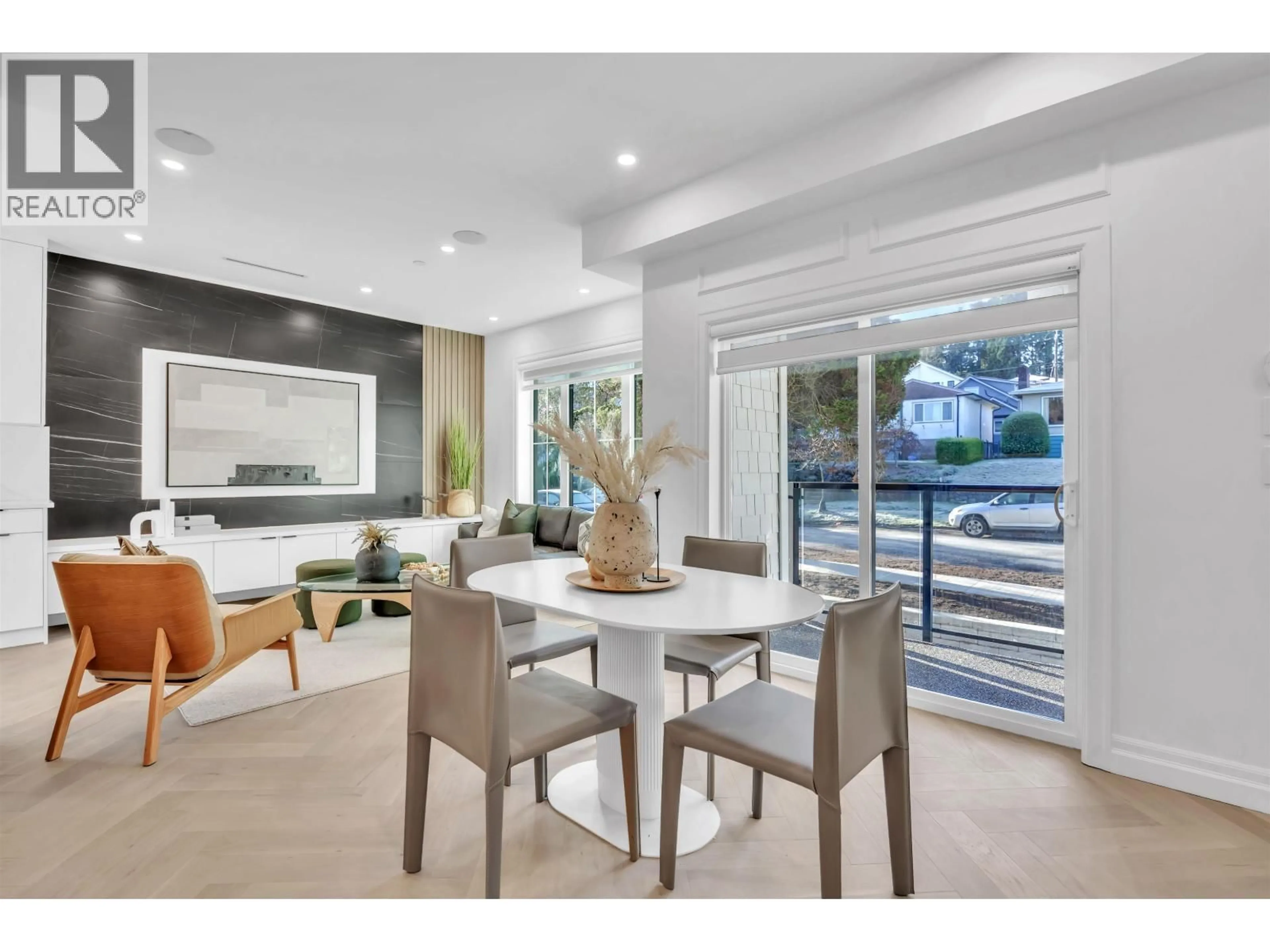 Unknown for 2153 20TH AVENUE, Vancouver British Columbia V5N2L5