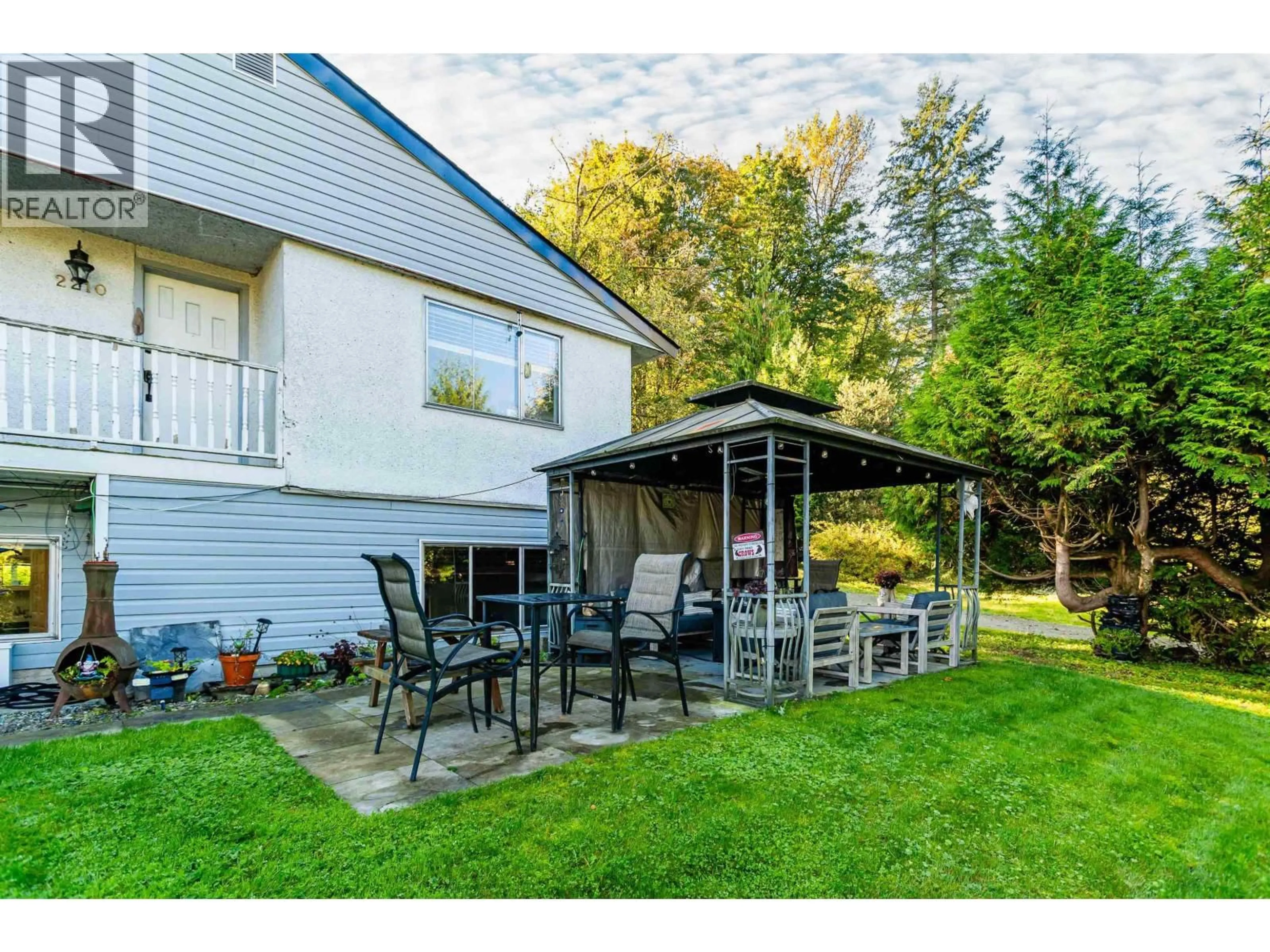 Patio, water/lake/river/ocean view for 2210 HOPE STREET, Port Moody British Columbia V3H3E4