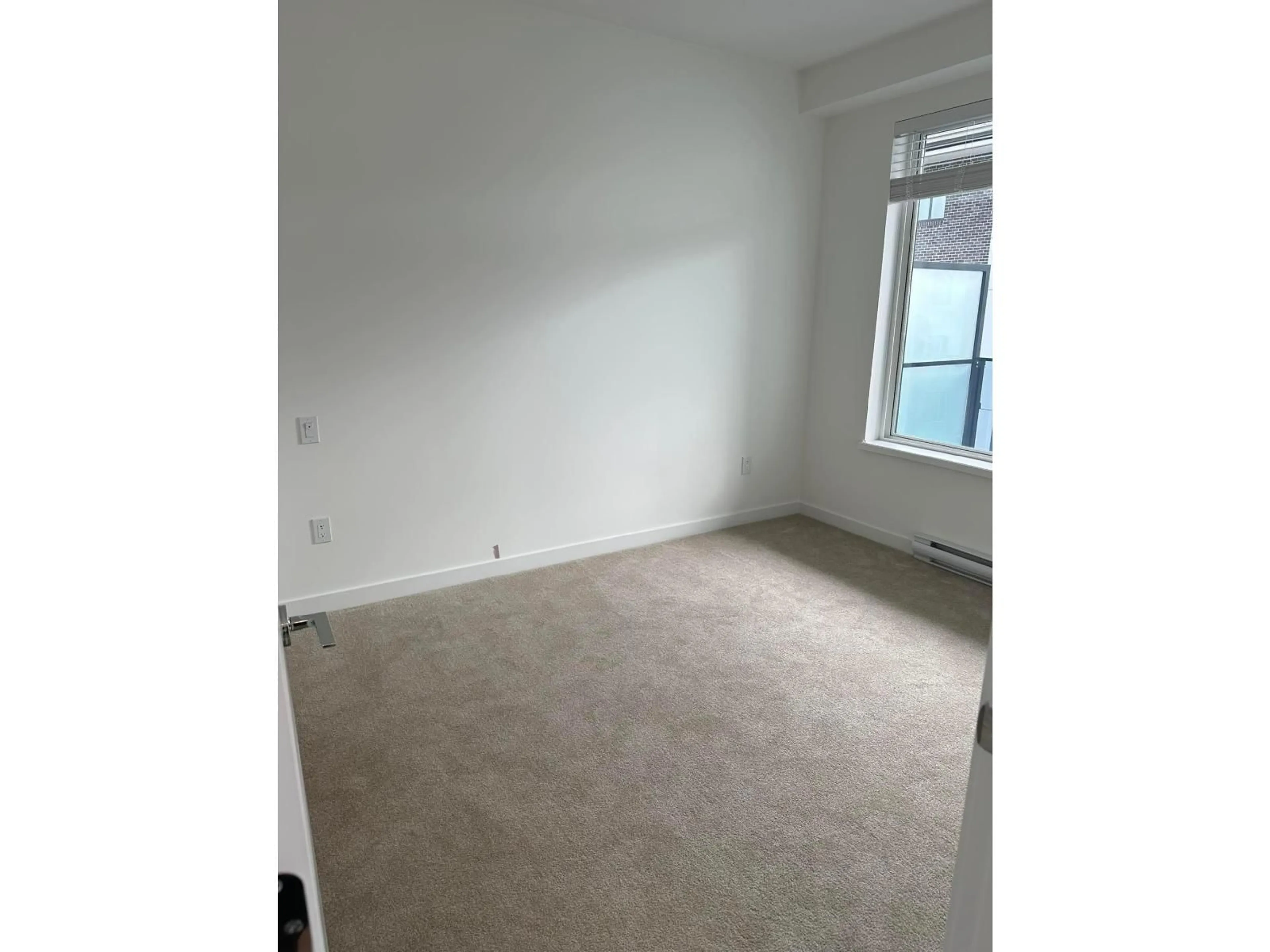 A pic of a room for 202 - 15848 FRASER HIGHWAY, Surrey British Columbia V4N6X6