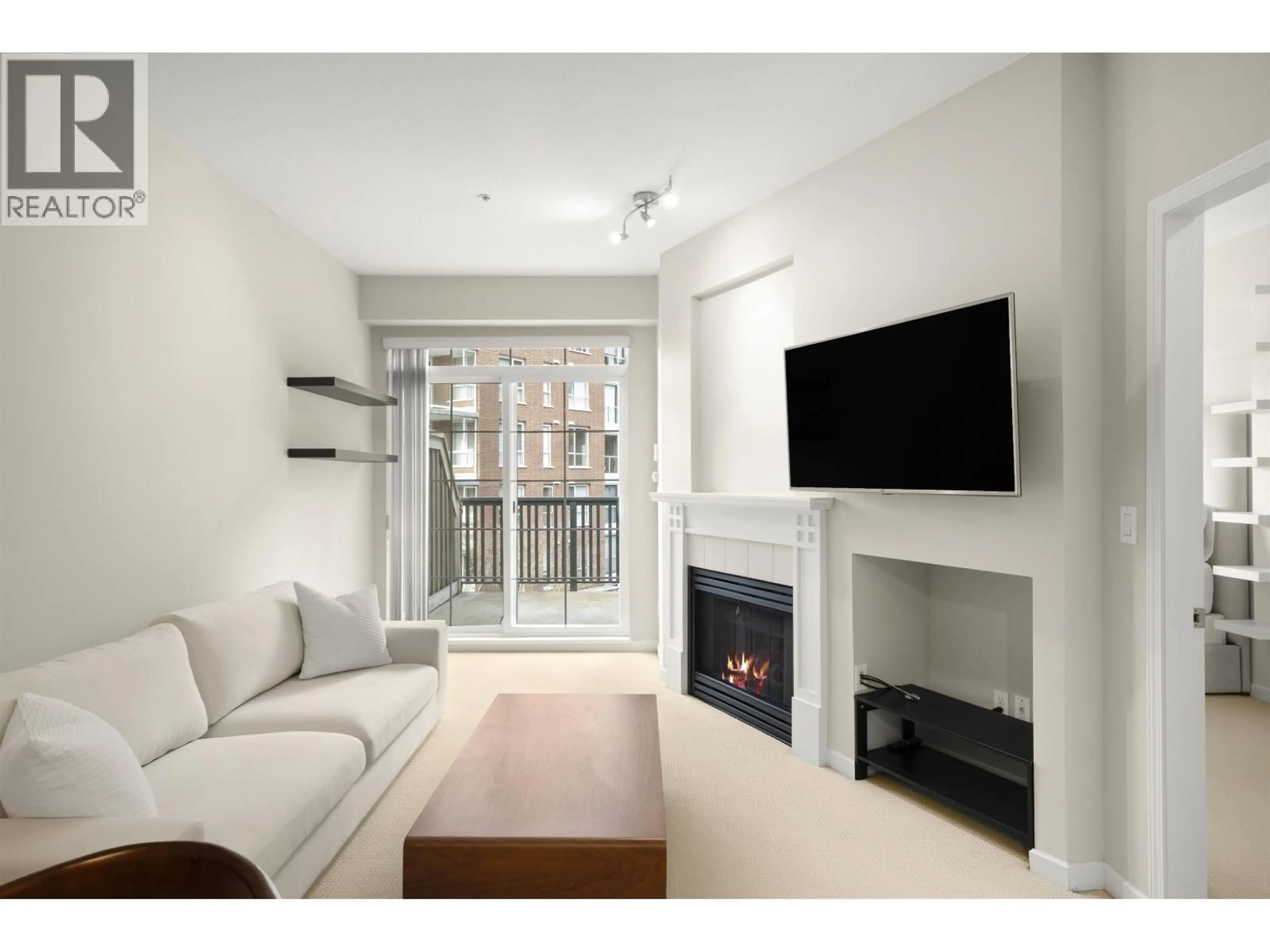 Living room with furniture, unknown for 405 - 5605 HAMPTON PLACE, Vancouver British Columbia V6T2H2