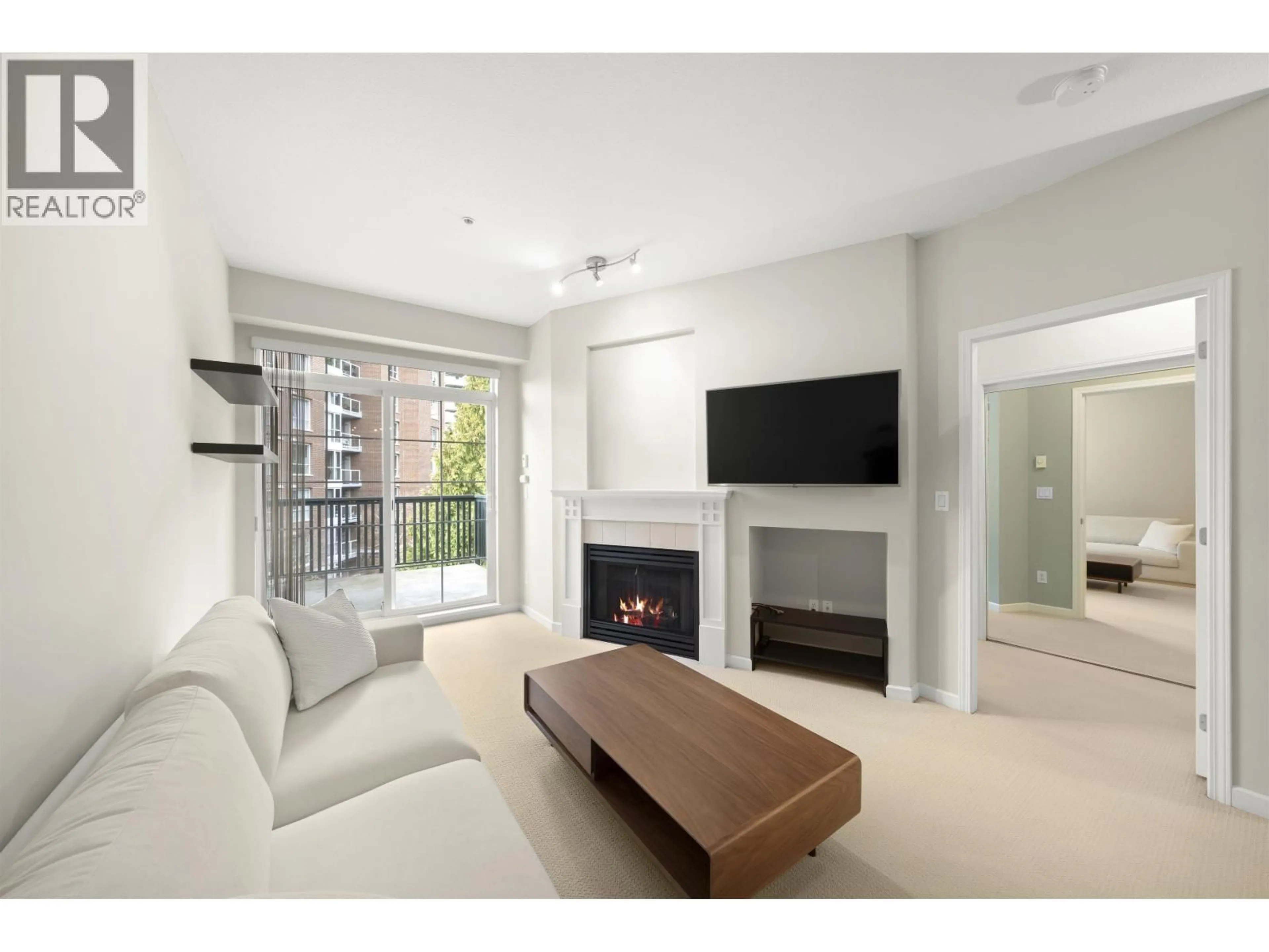 Living room with furniture, unknown for 405 - 5605 HAMPTON PLACE, Vancouver British Columbia V6T2H2