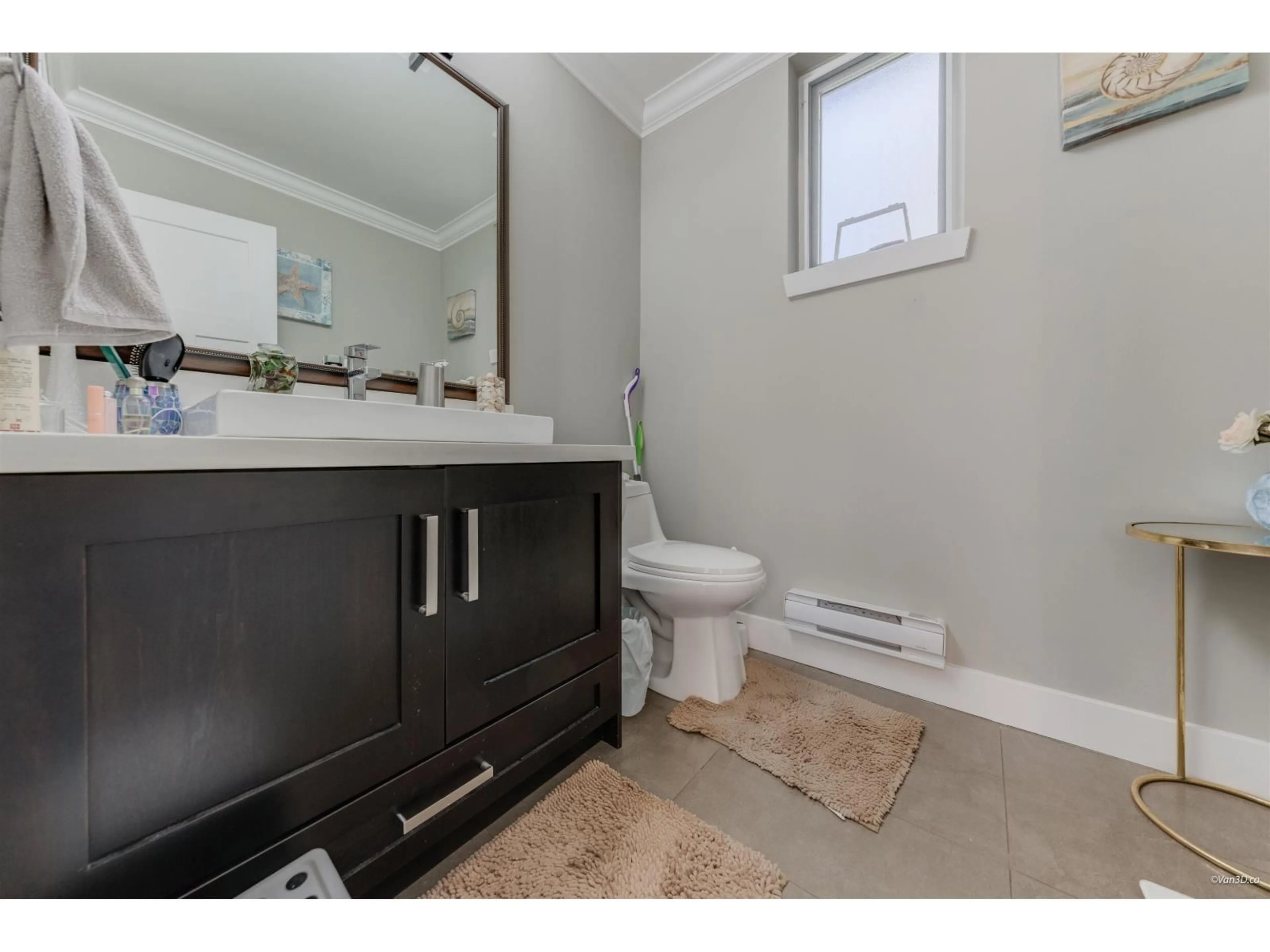 Standard bathroom, unknown for 24 - 14285 64 AVENUE, Surrey British Columbia V3W1Z2