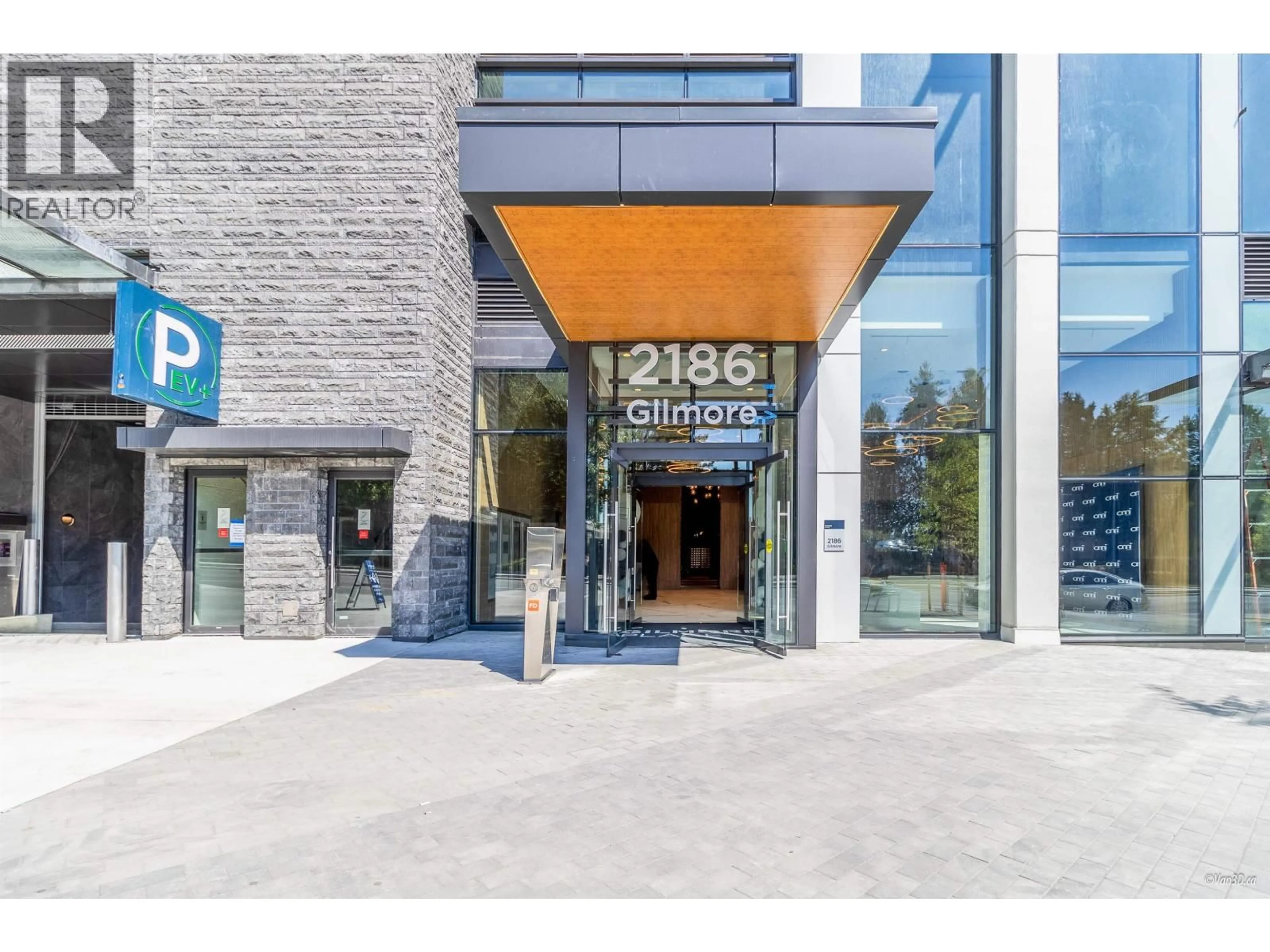 Indoor foyer for 2706 - 2186 GILMORE AVENUE, Burnaby British Columbia V5C6A7