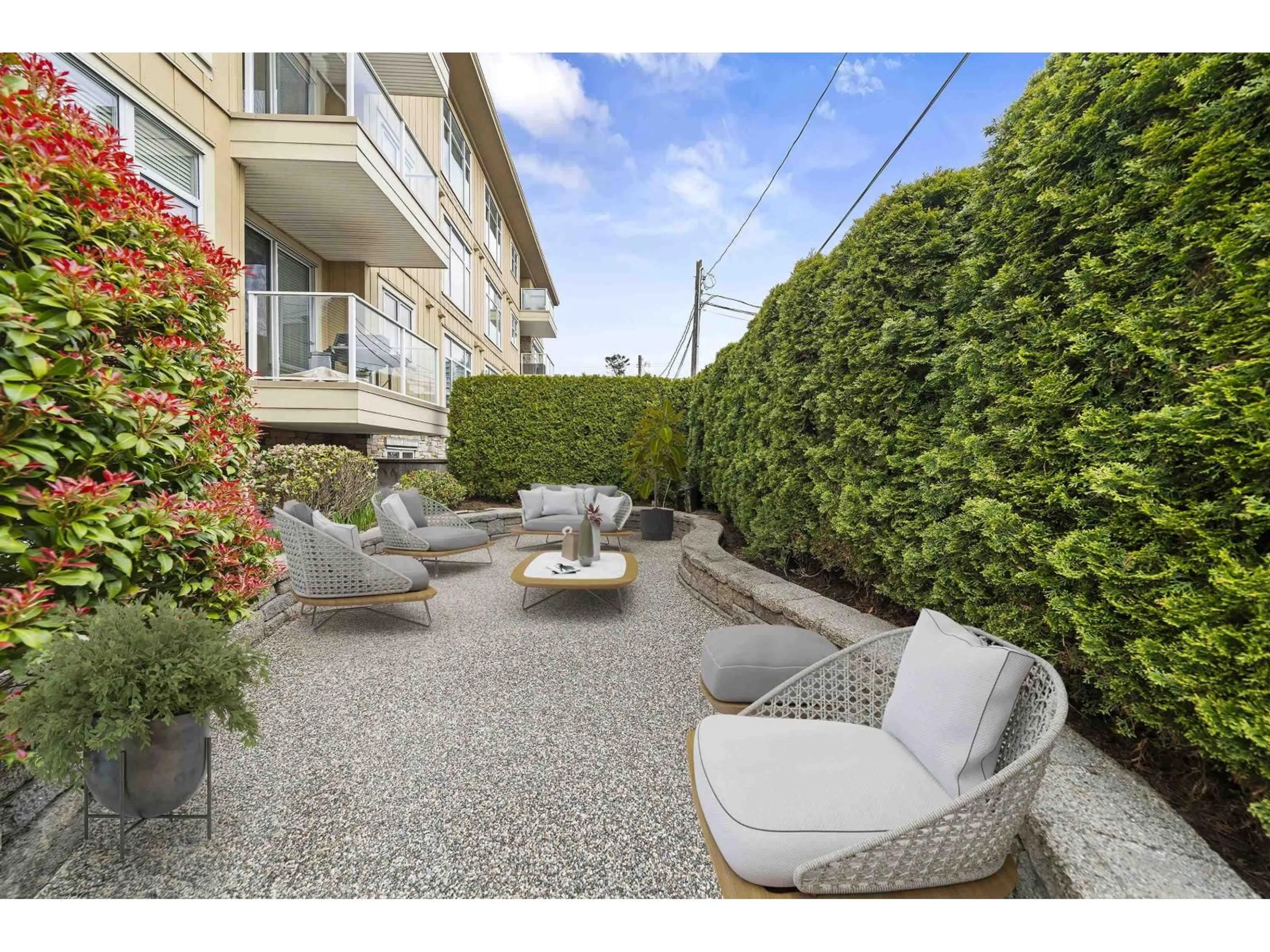 Patio, street for 102 - 15164 PROSPECT AVENUE, White Rock British Columbia V4B2B9