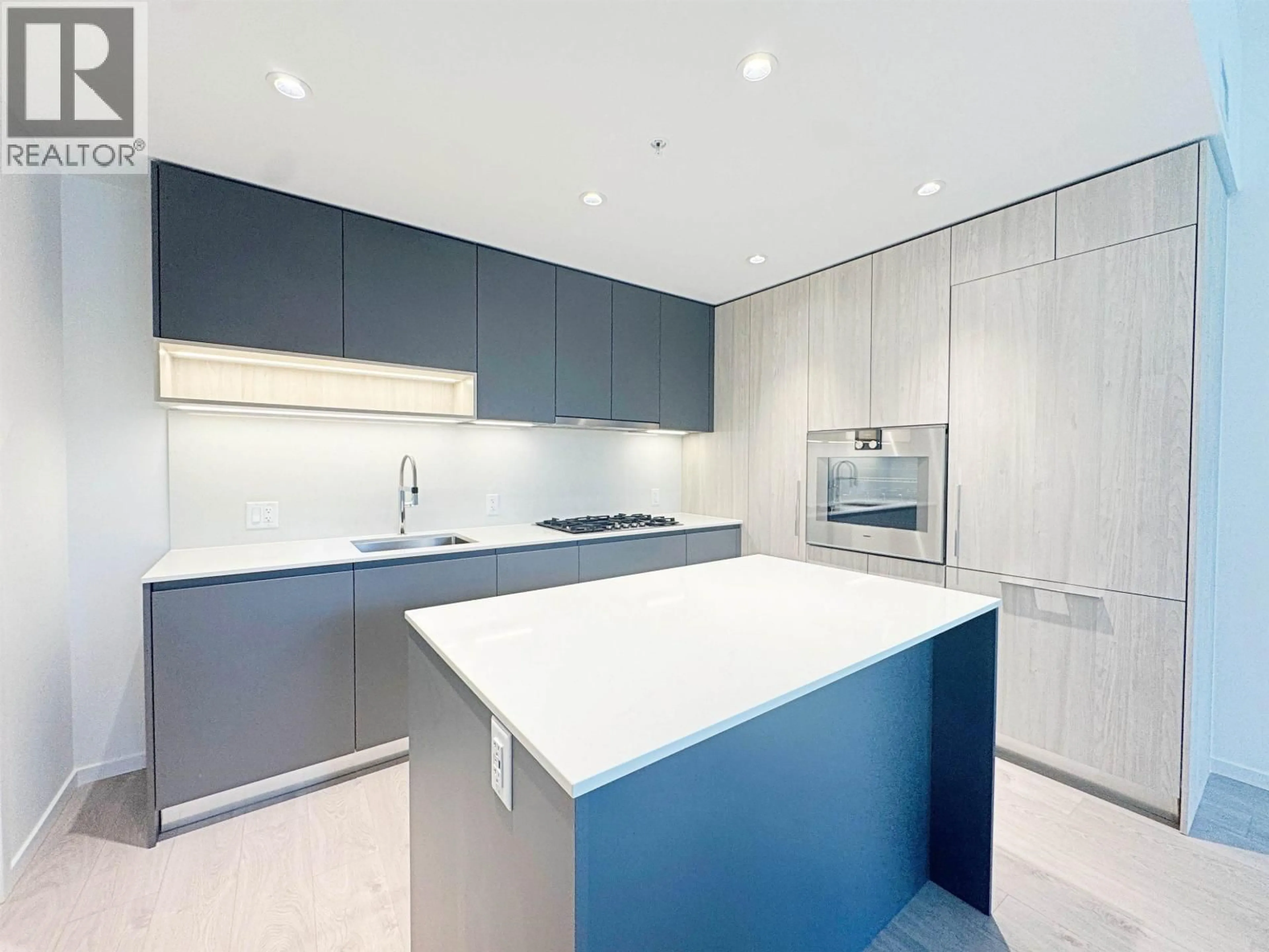 Contemporary kitchen, unknown for 2 - 6200 MINORU BOULEVARD, Richmond British Columbia V6Y0M9