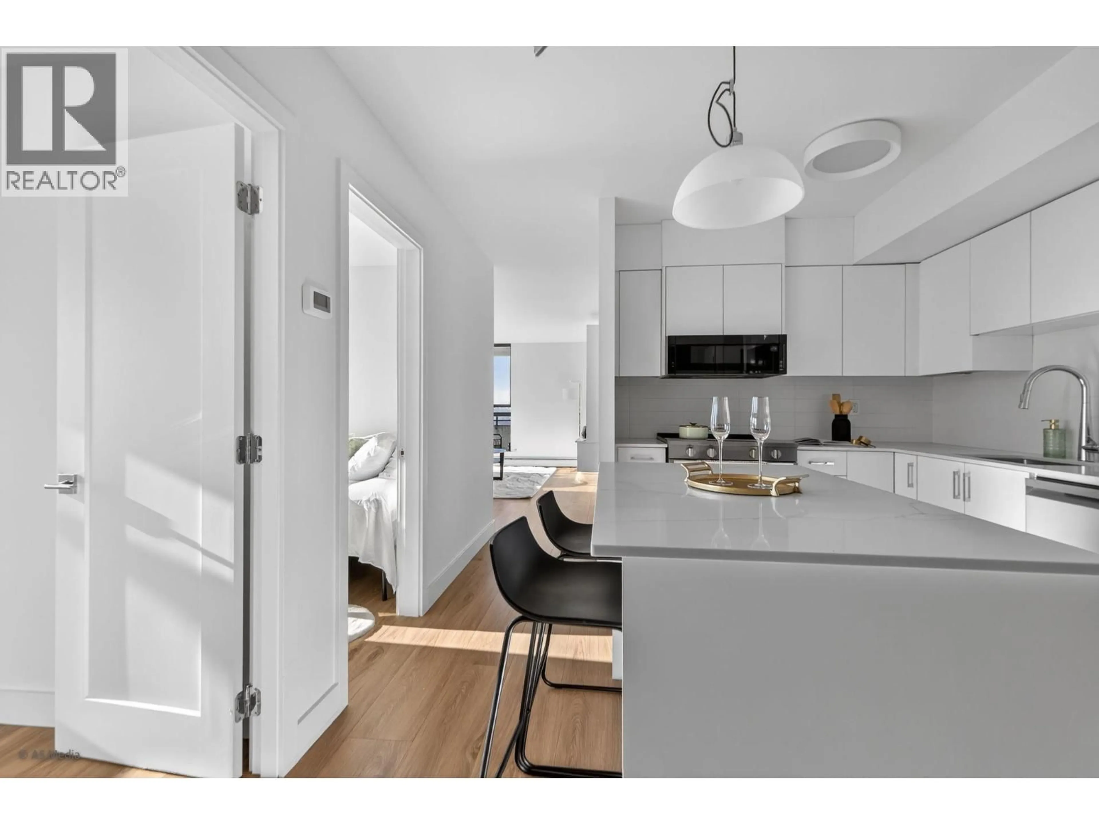 Open concept kitchen, unknown for 2206 - 3771 BARTLETT COURT, Burnaby British Columbia V3J7G8